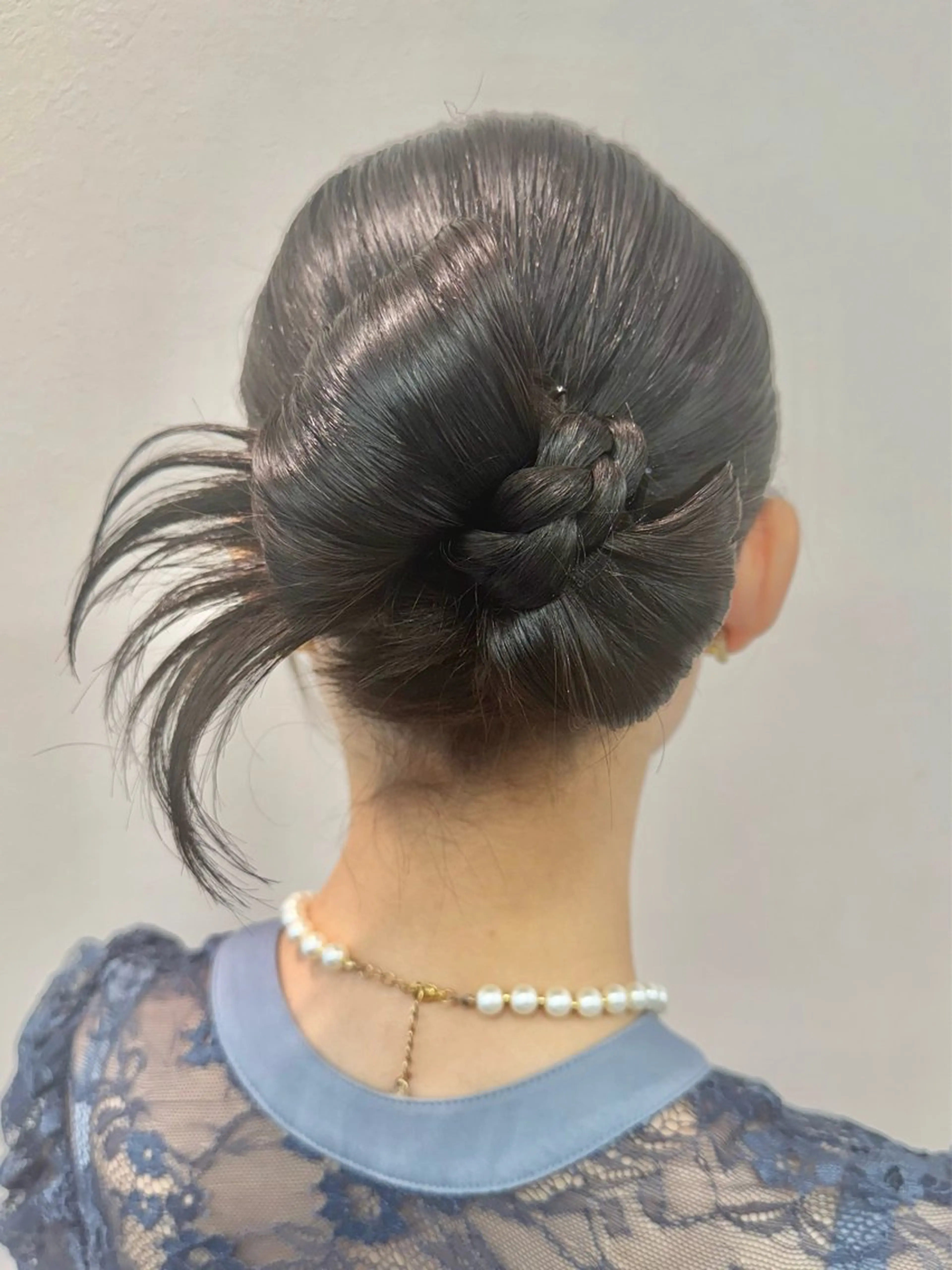 ミディアム ヘアセット オタク美容師☃️🩵 ヘアアレンジ/暗髪のヘアスタイル