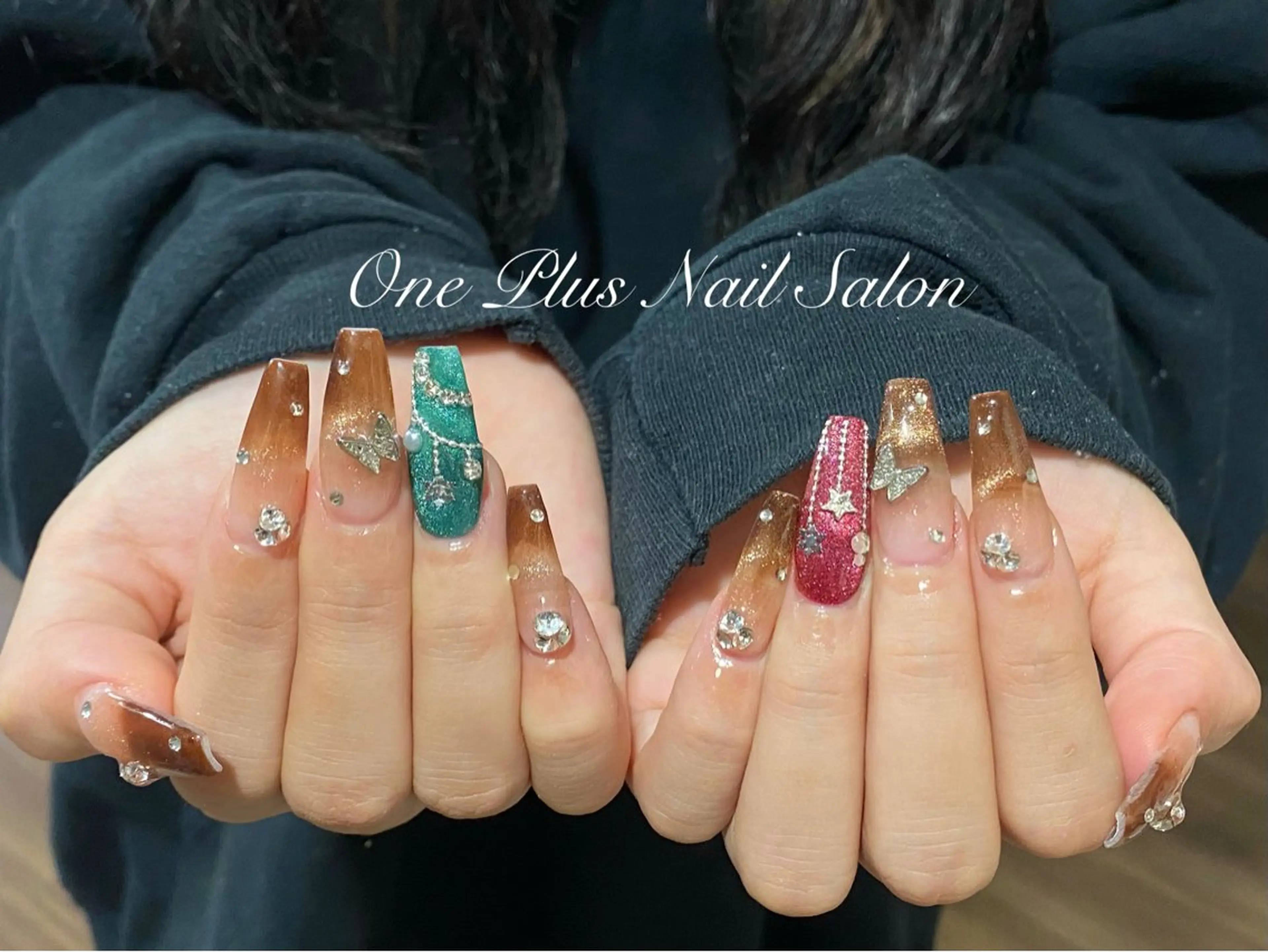 ネイル ハンドネイル One plus あやのネイルデザイン