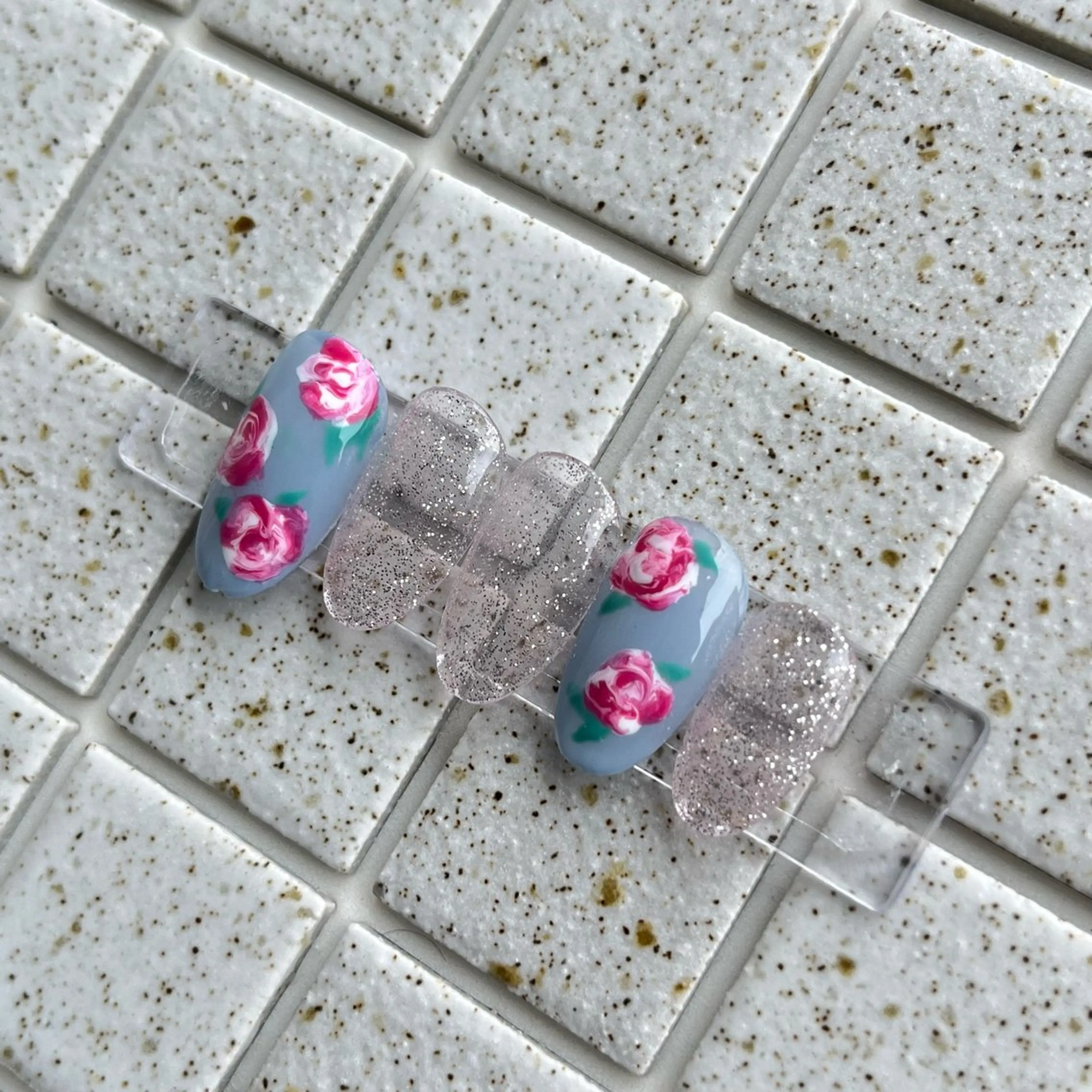 ネイル アートネイル ハンドネイル 十色 Saoriのネイルデザイン