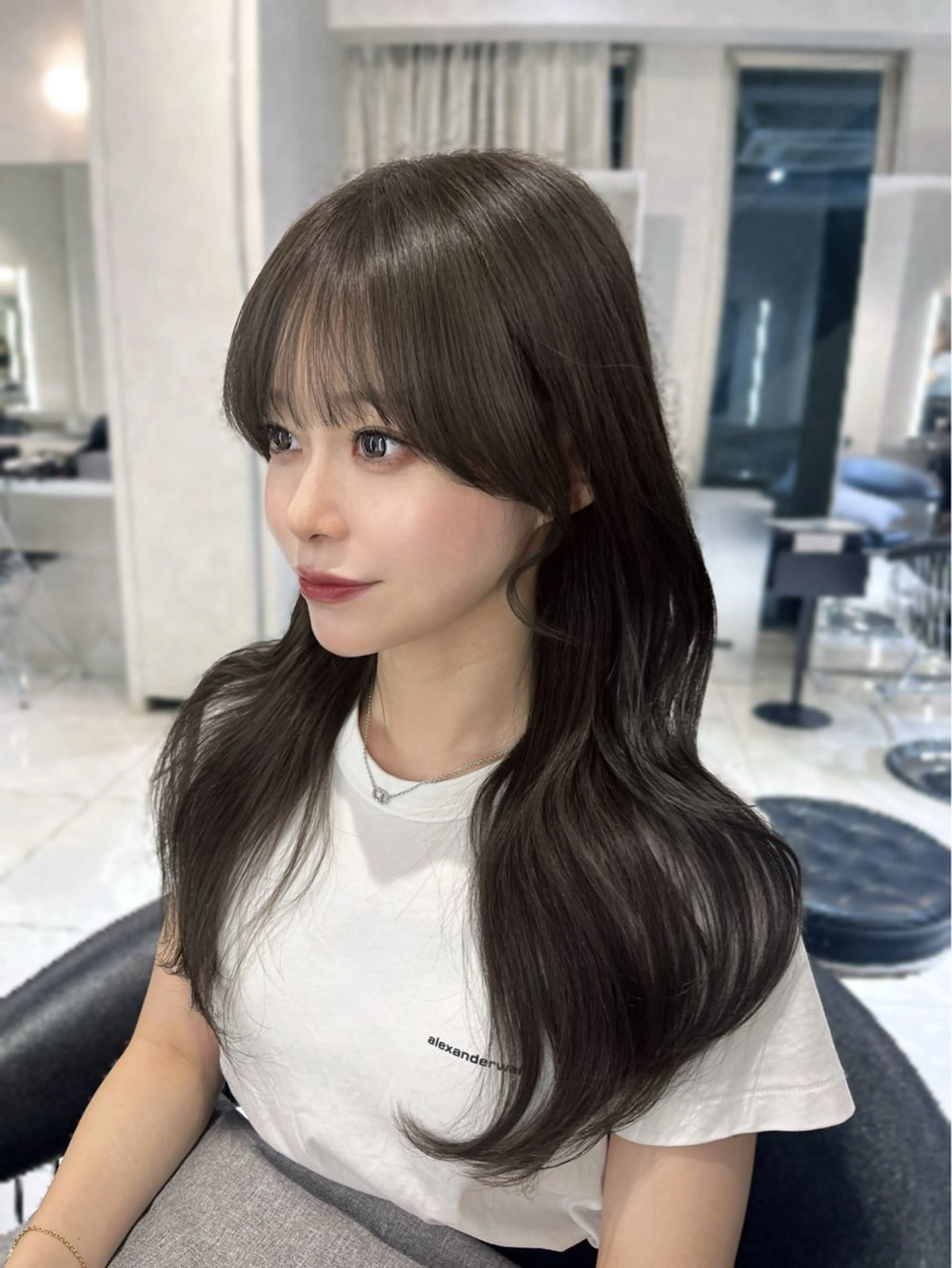 ロング カラー グレージュ オリーブカラー オリーブグレージュ オリーブグレー カット ヘアカラー トリートメント 韓国レイヤー×モテ髪 /MITSUKI🤍のヘアスタイル