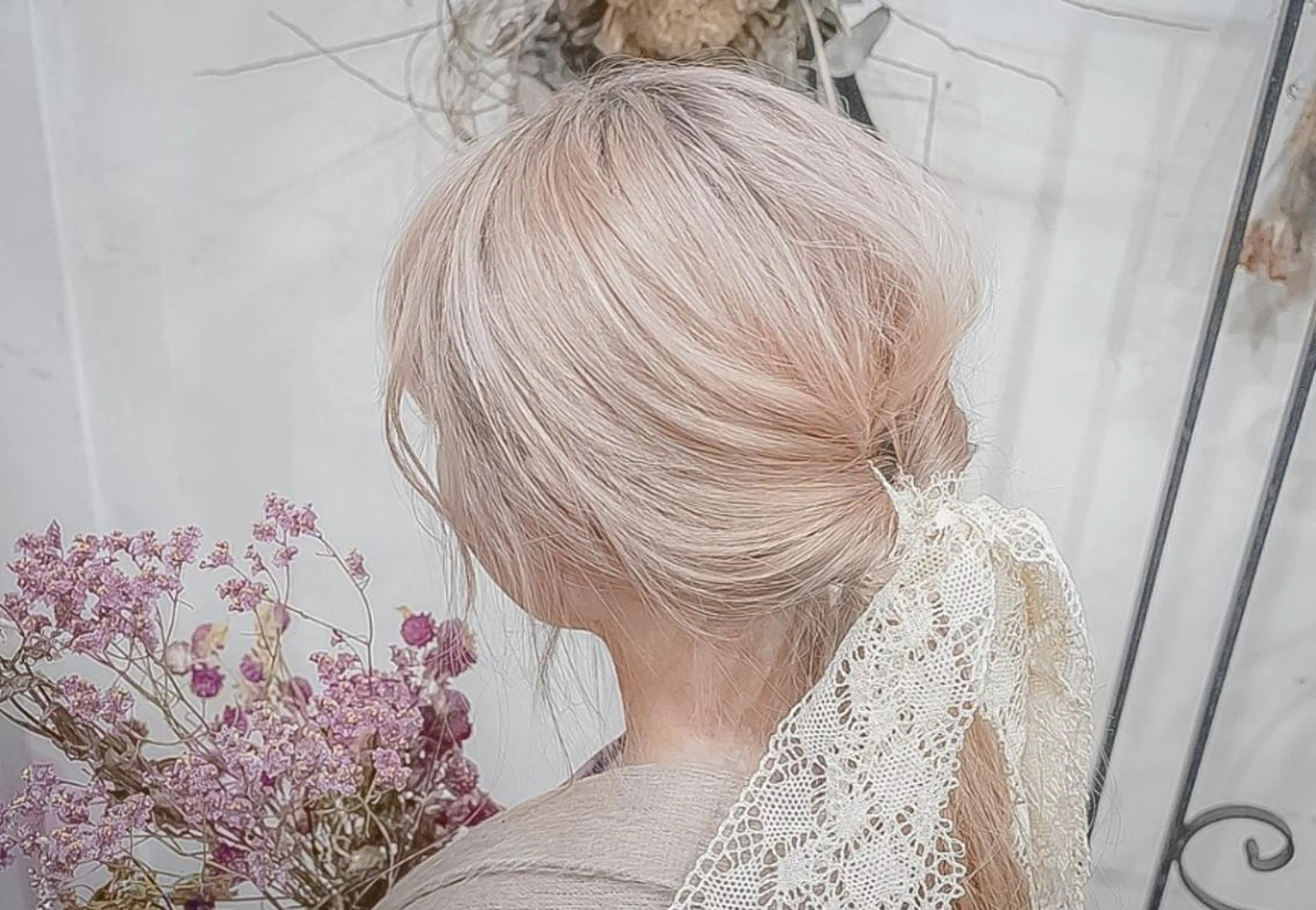 ロング カラー ブリーチ ケアブリーチ ダブルカラー ピンクカラー ホワイトピンク 安藤悠里/ハイトーン /デザインカラーのヘアスタイル