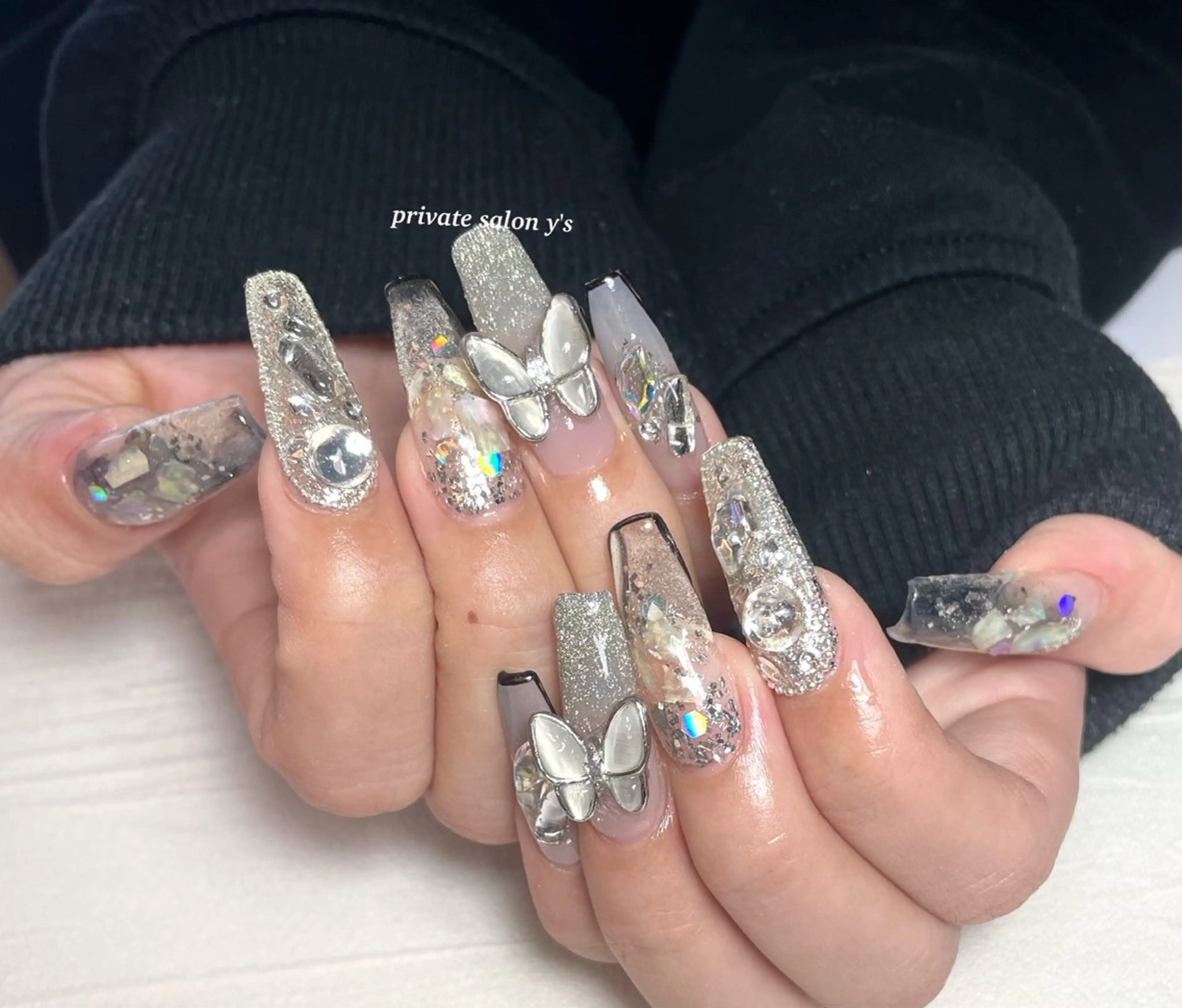 ネイル y' sのネイルデザイン