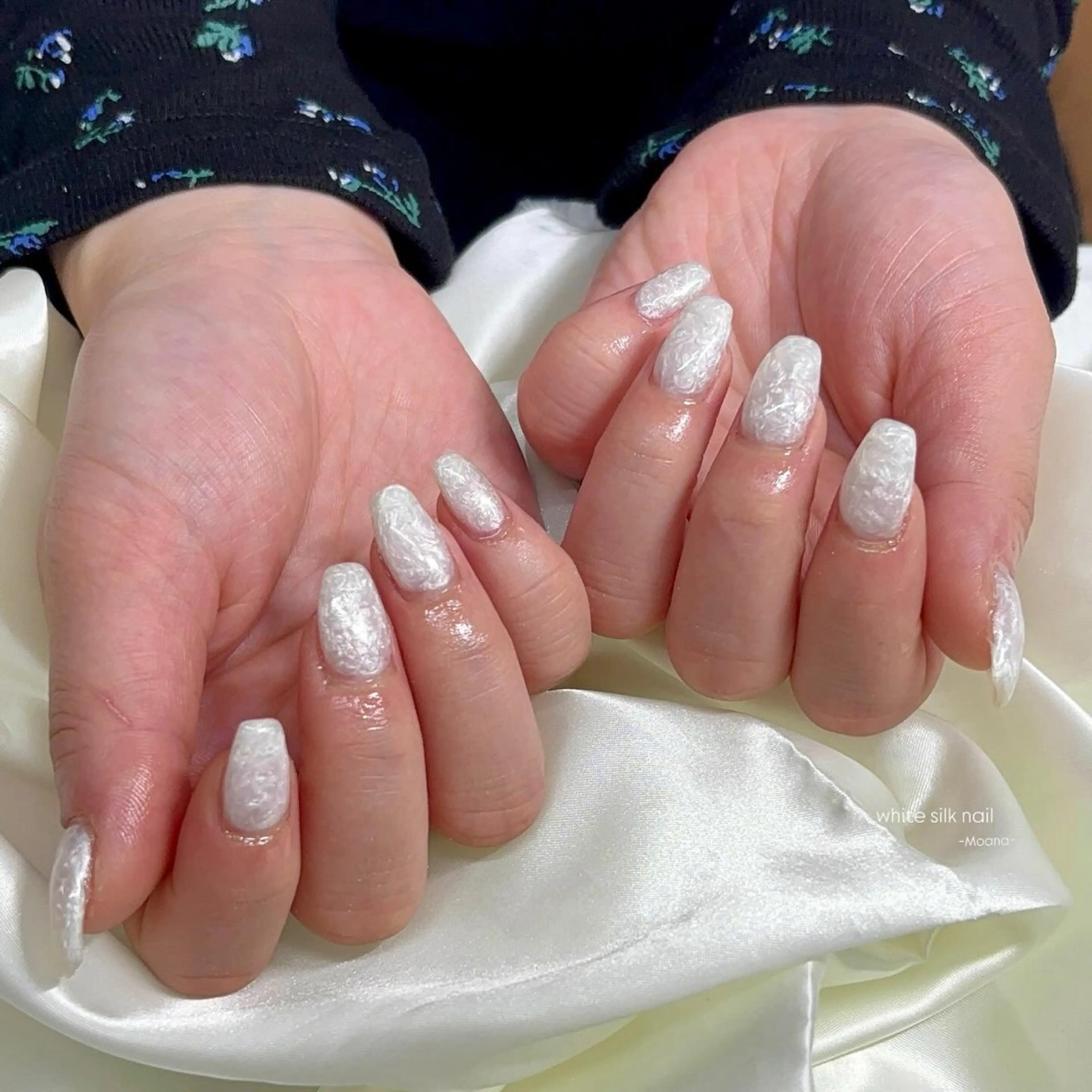 ネイル ニュアンスネイル ワンカラーネイル ホワイト ハンドネイル Moana nail Hiyoriのネイルデザイン