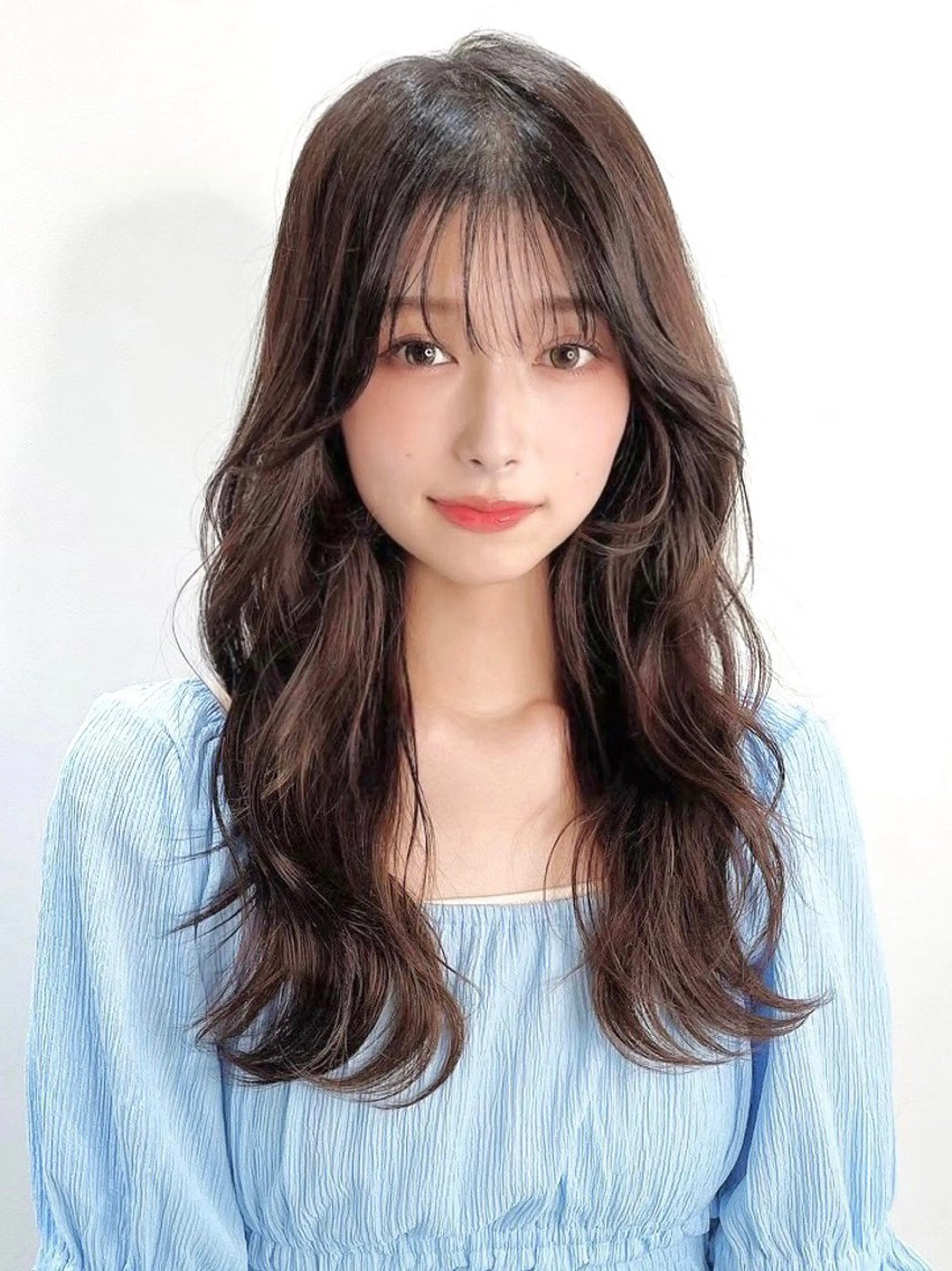 ロング ケアカラー 顔周りカット シースルーバング トリートメント デジタルパーマ 🫧モデルさま募集中のヘアスタイル