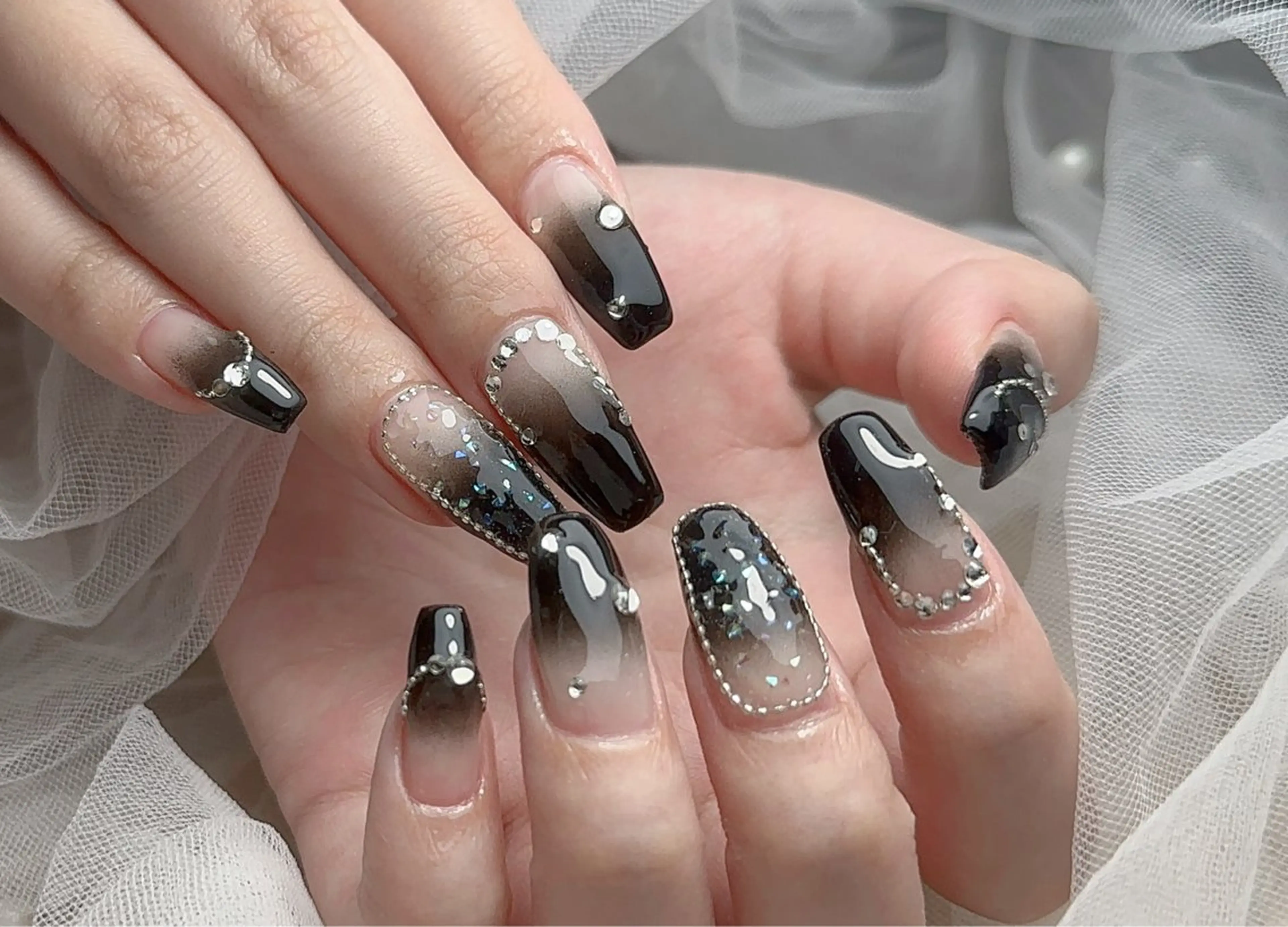 ネイル MissU ネイルサロンのネイルデザイン