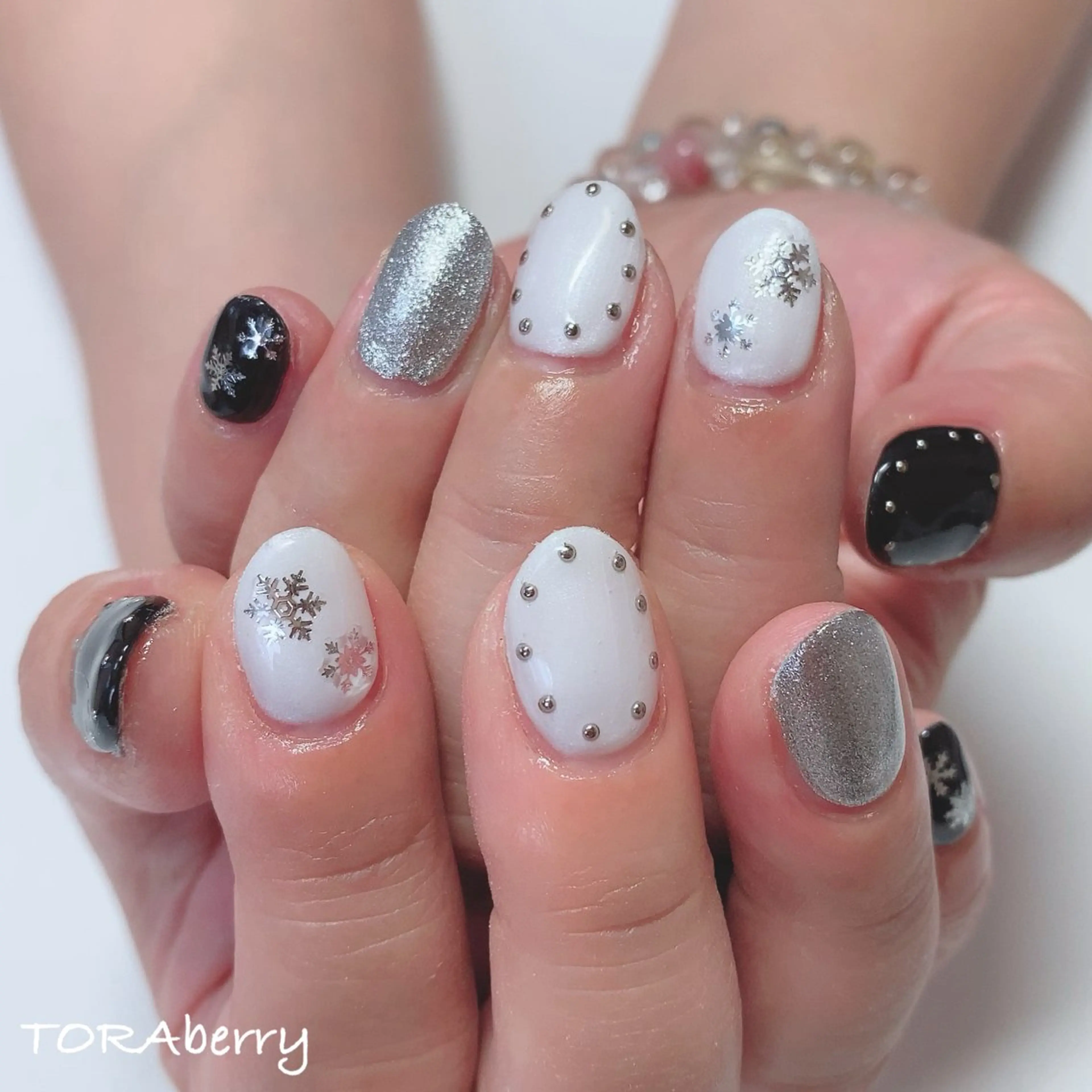 ネイル ハンドネイル ネイリスト なつみのネイルデザイン