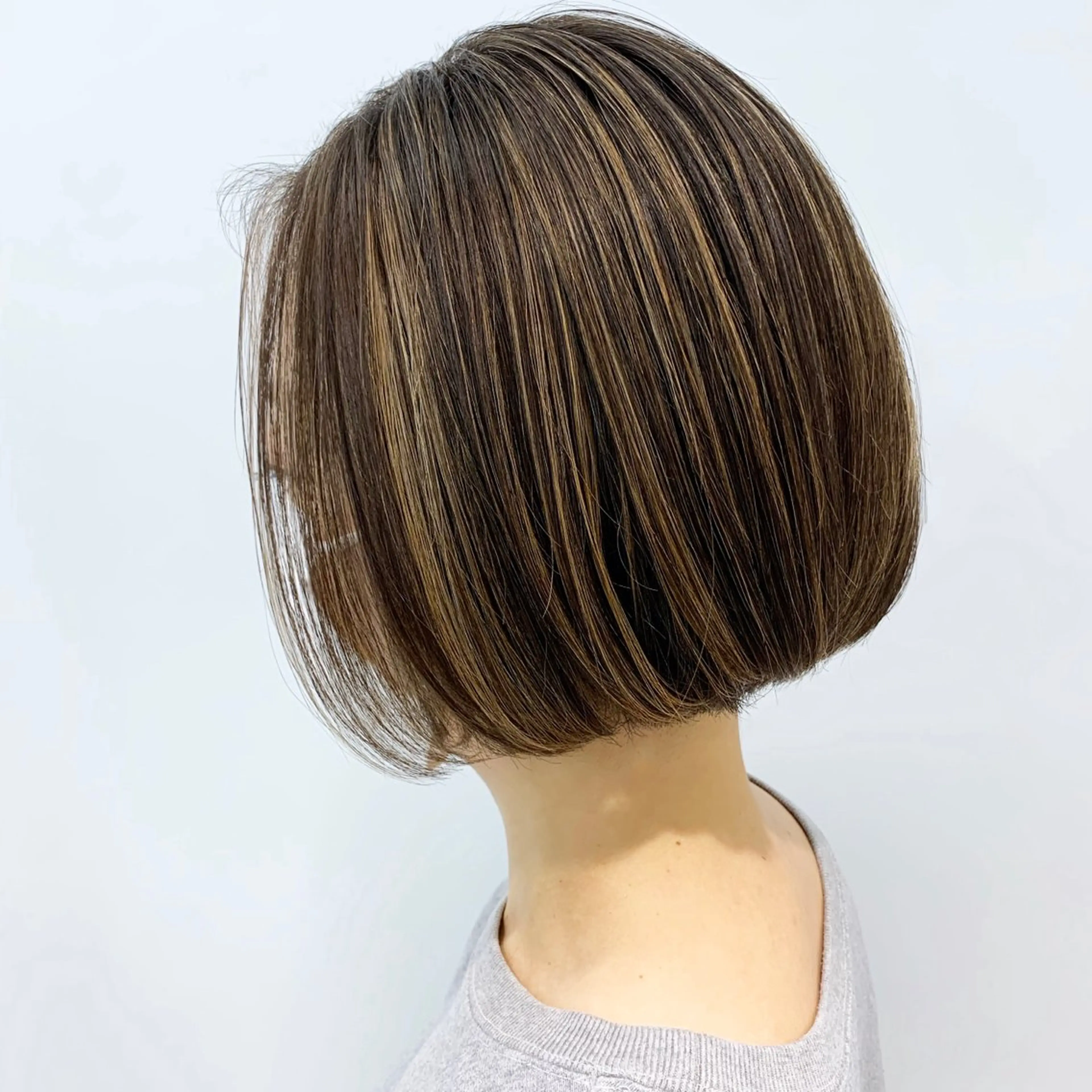 カラー 【レイヤーカット】 キサヌキミワのヘアスタイル