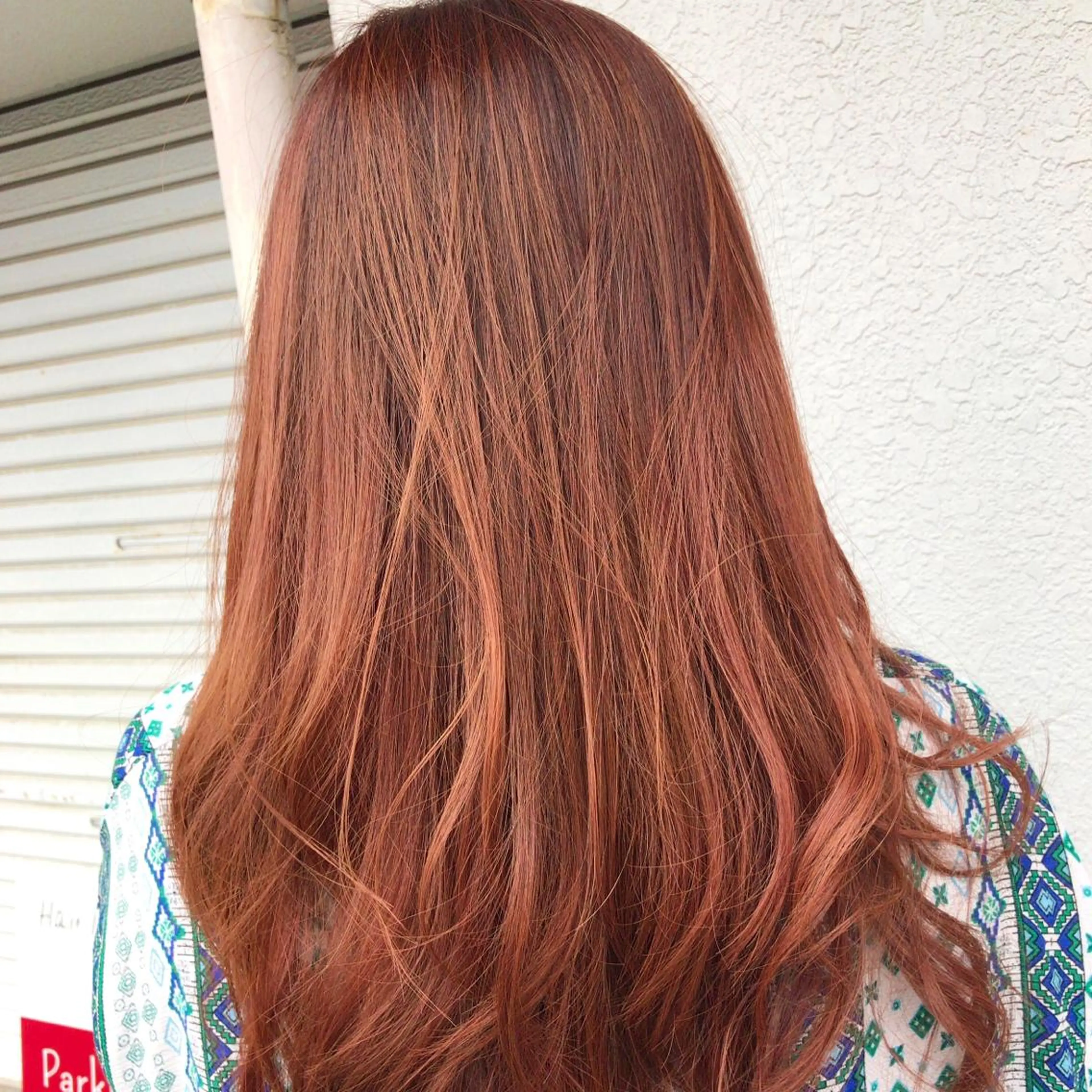 セミロング カラー イルミナカラー レイヤーカット匠 イソザキノリユキのヘアスタイル