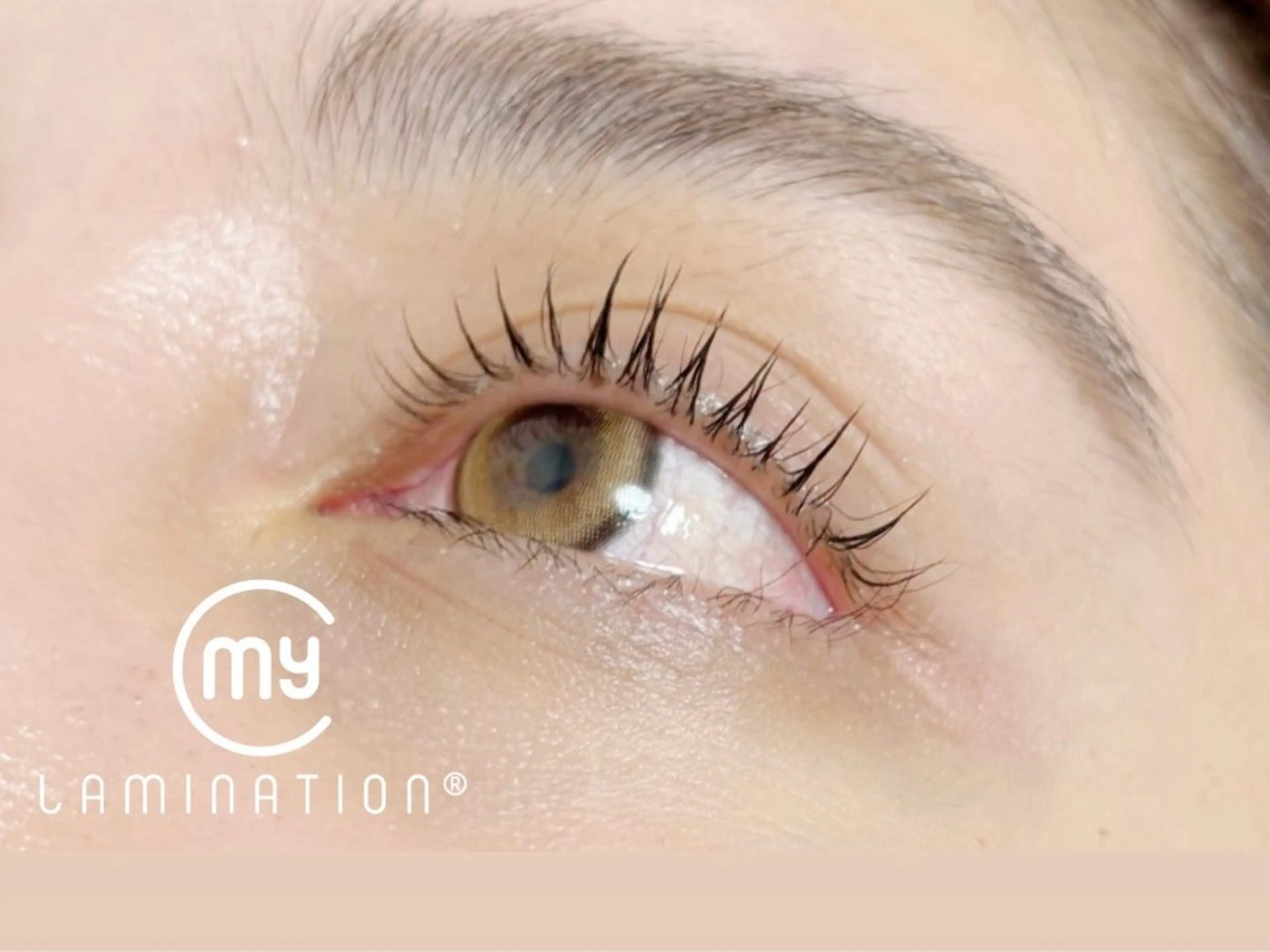 まつ育しながらまつげパーマ！🇮🇹マイラミネーション🇮🇹の写真