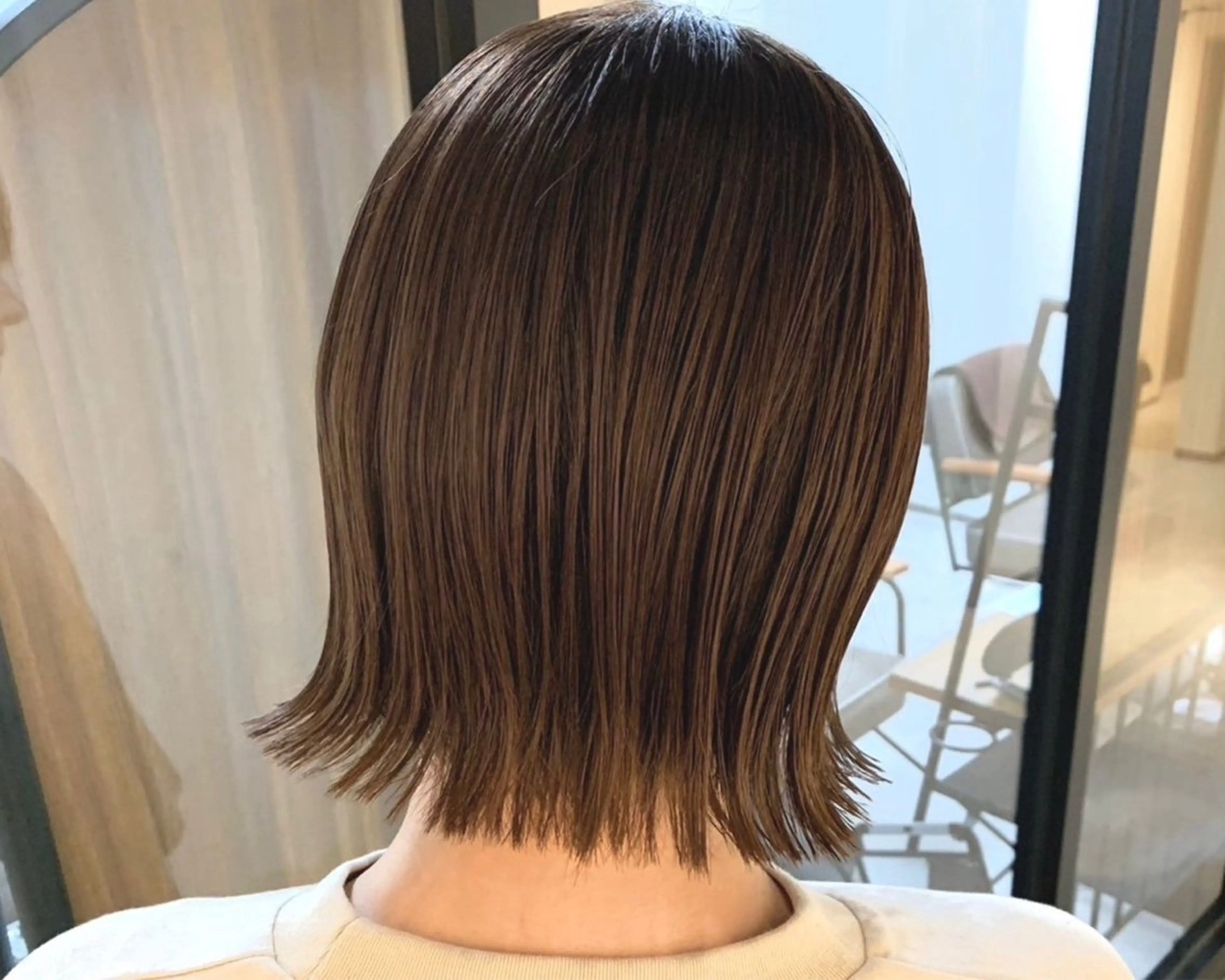 ミディアム ボブ カット ヘアカラー トリートメント 2ヵ月先までまとまる レイヤー🫧若葉🪞のヘアスタイル