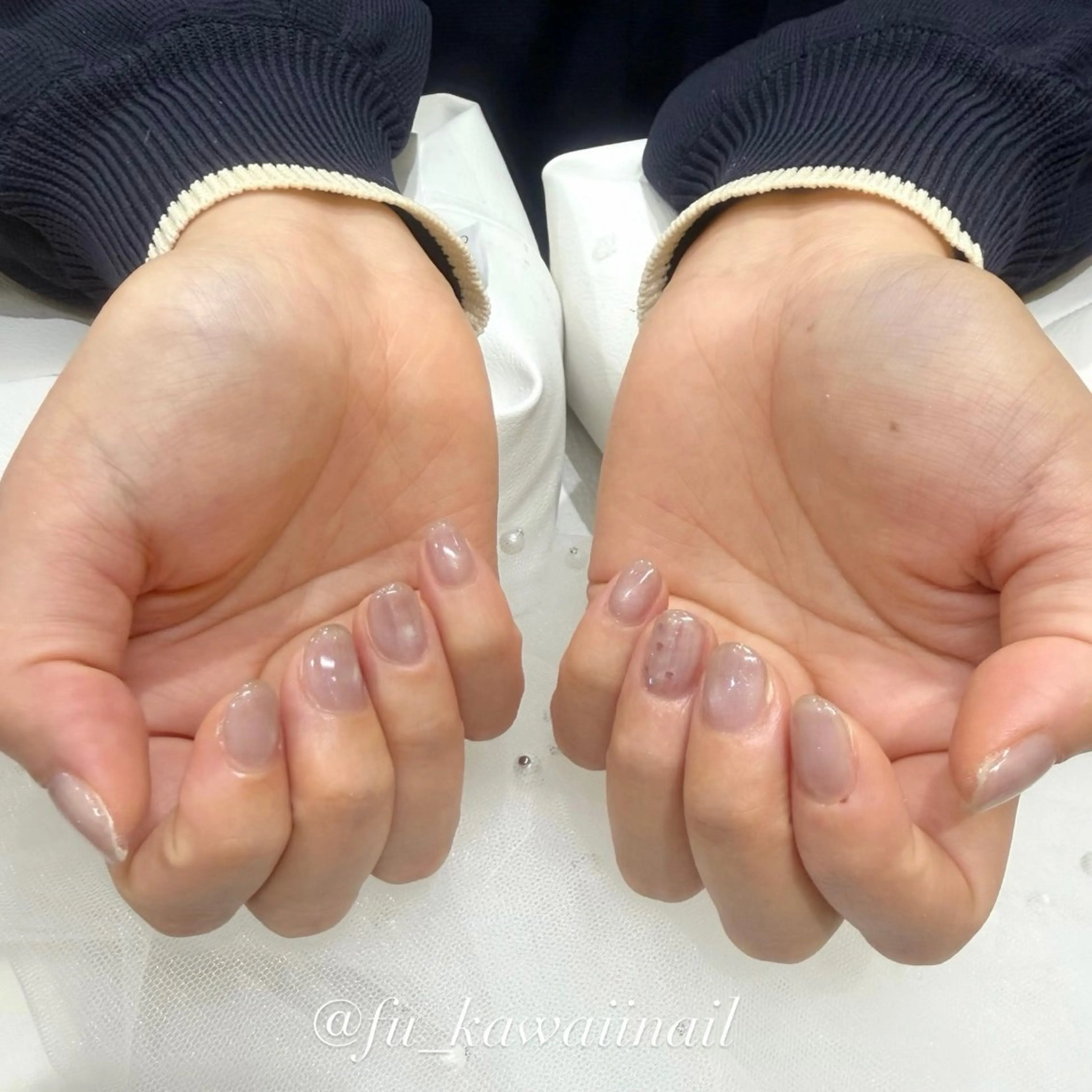 ネイル ハート ホログラムネイル 🪞ヤギフウカ🪞 渋谷ネイルのネイルデザイン