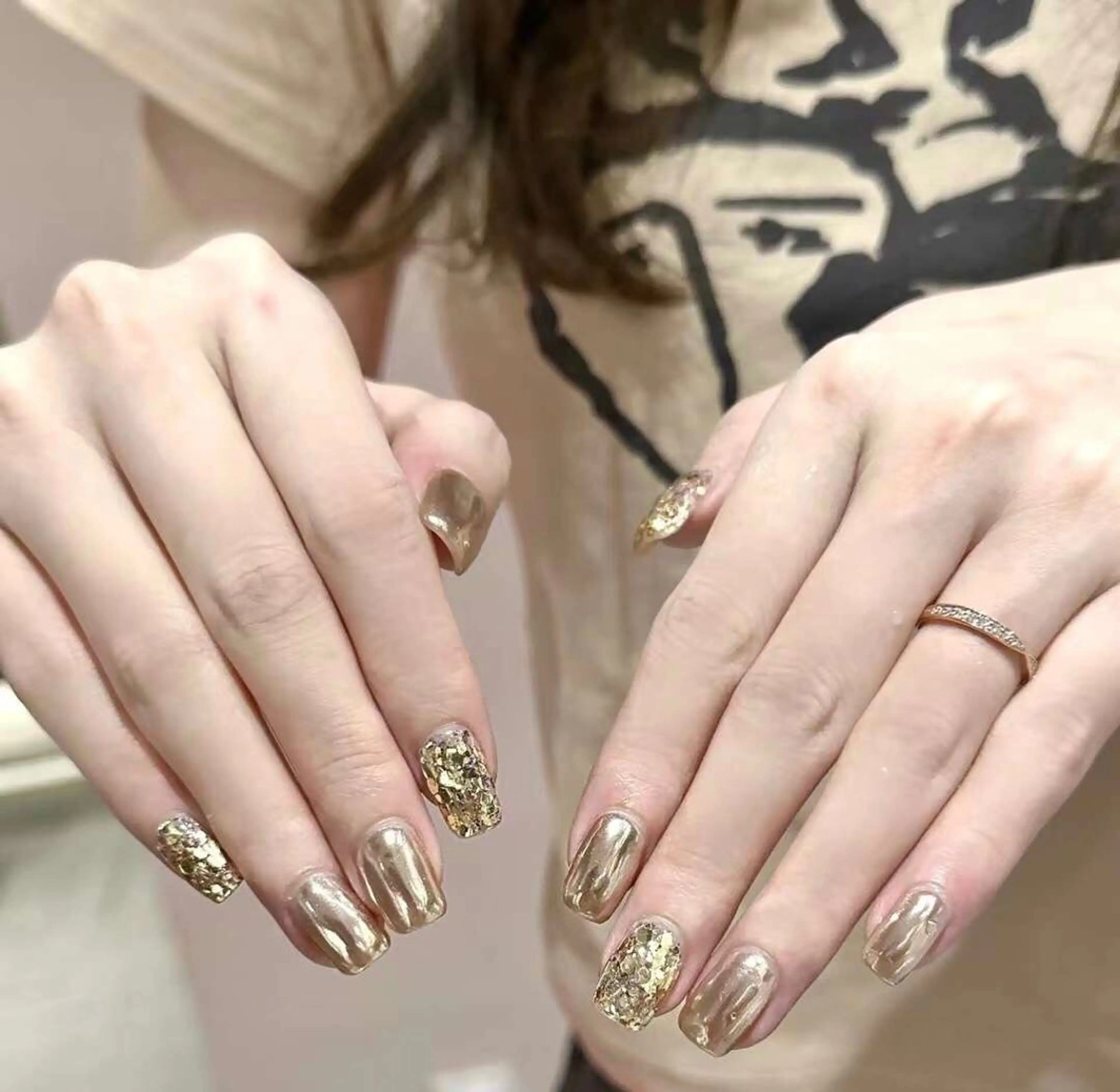 ネイル ハンドネイル VIVIAN リサのネイルデザイン