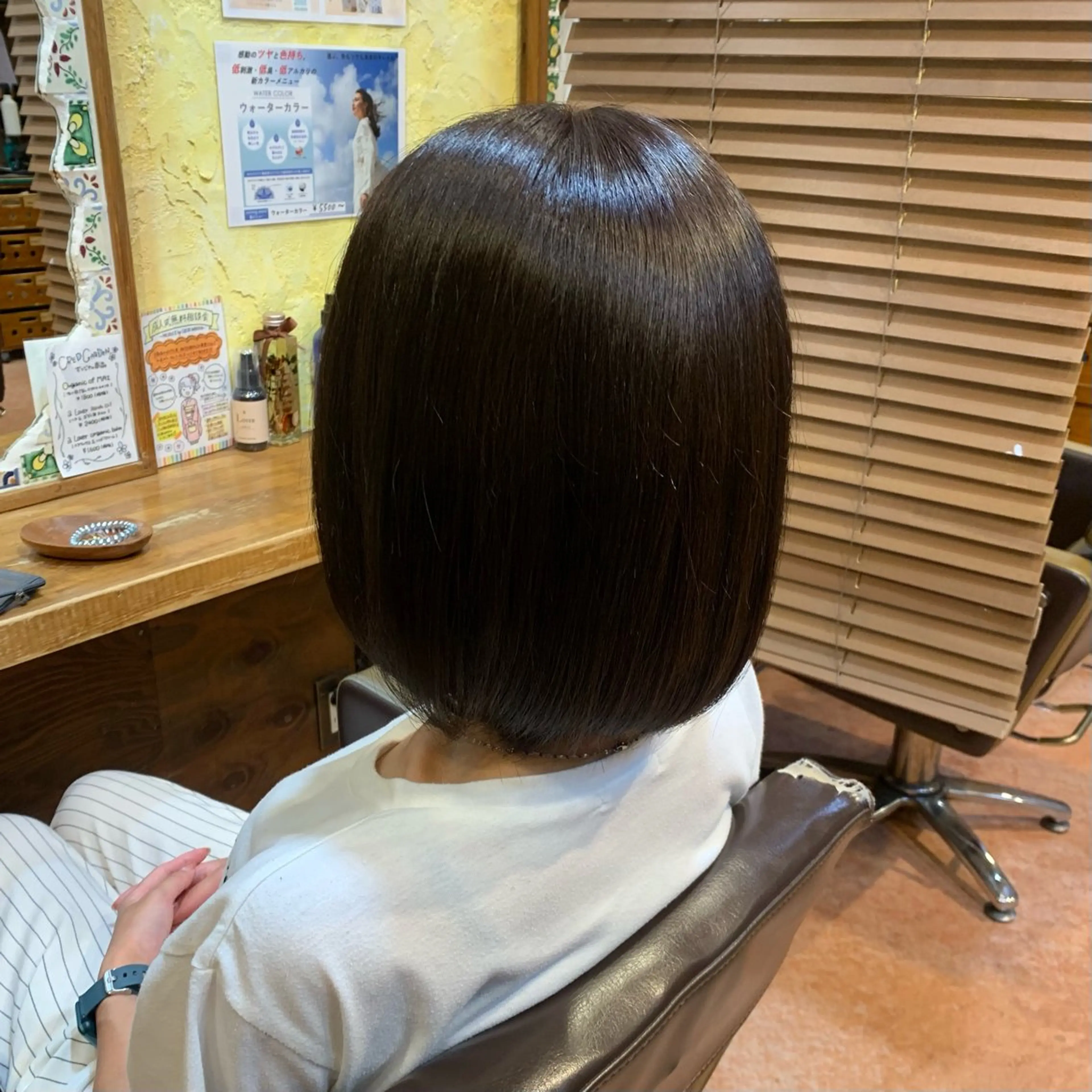 ショート カラー アッシュ しんぼり なおみのヘアスタイル