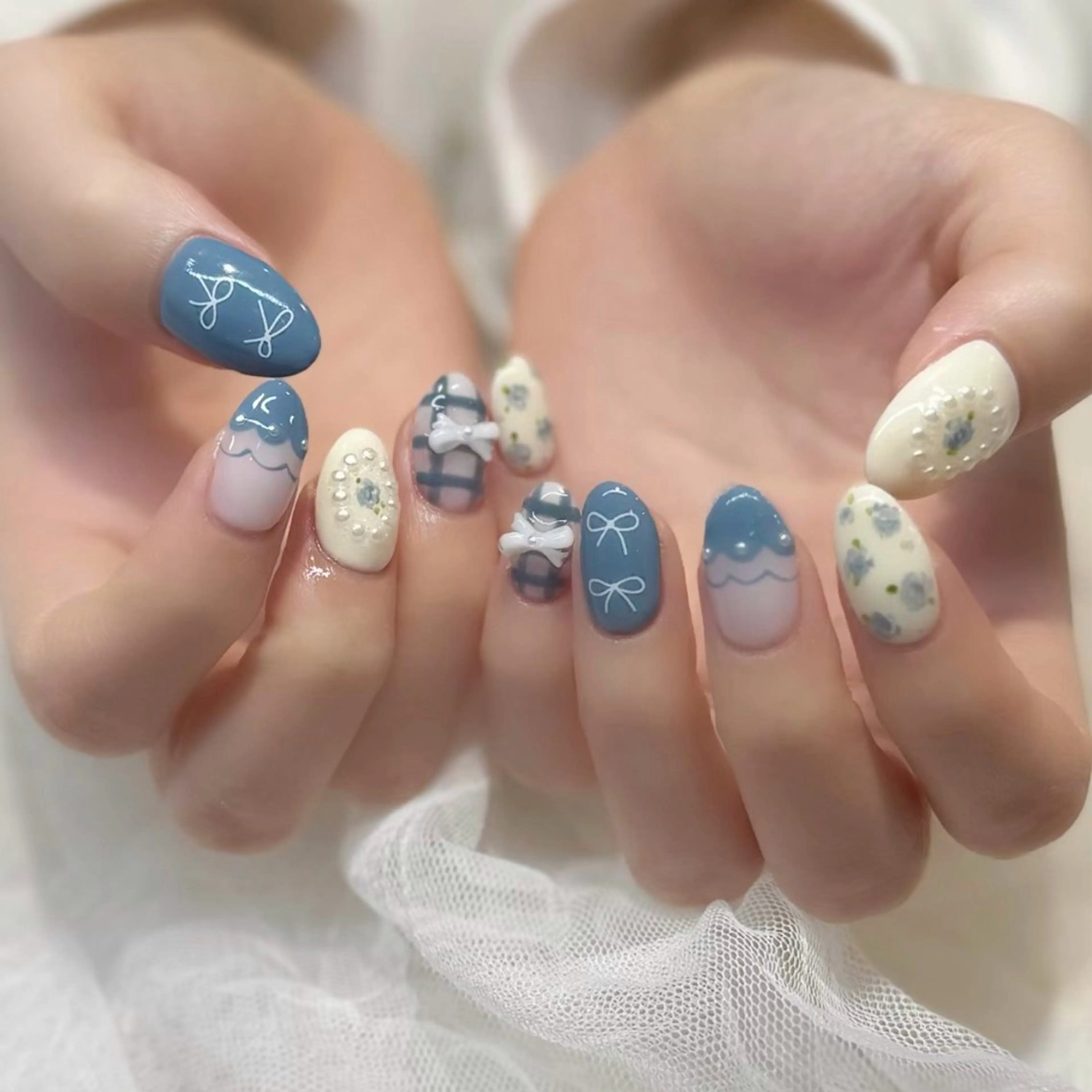 ネイル ハンドネイル 新井 ひなののネイルデザイン