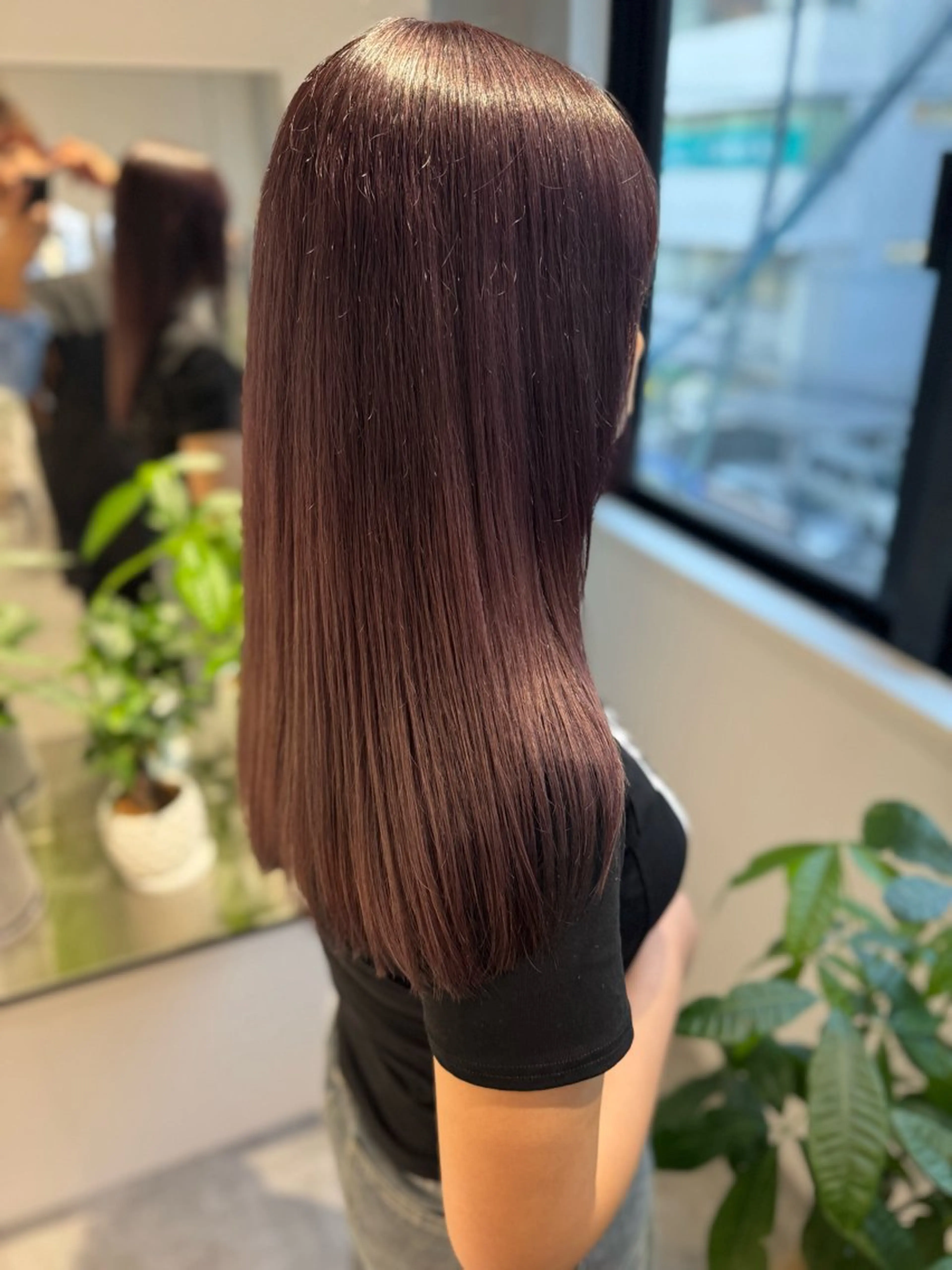 ロング ハイライト 髪質改善 レイヤーカット 縮毛矯正 カット ヘアカラー トリートメント 夜23時まで予約🉑 reverieあきらのヘアスタイル