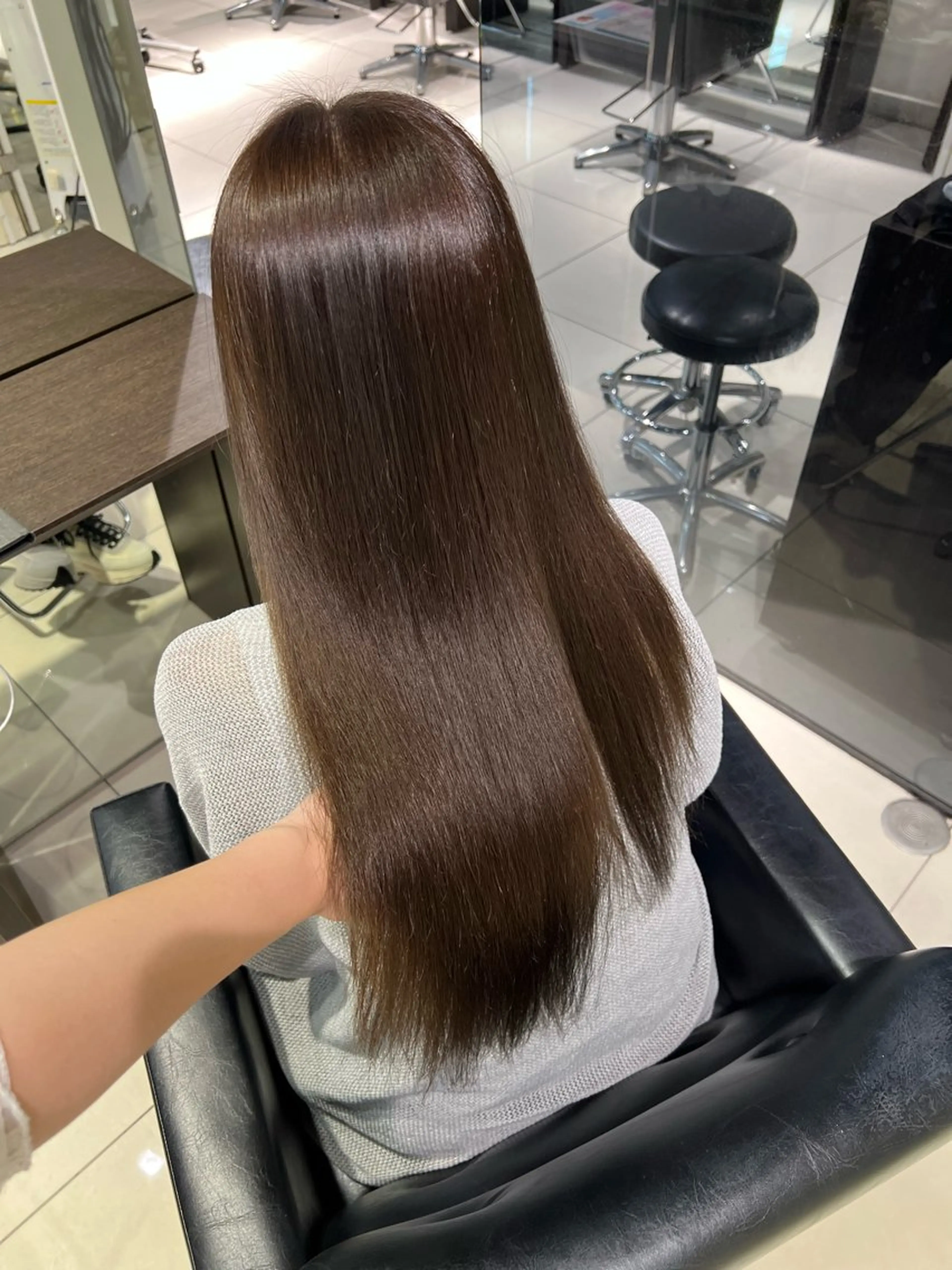 ロング 🧊🪞透明感カラー himeのヘアスタイル