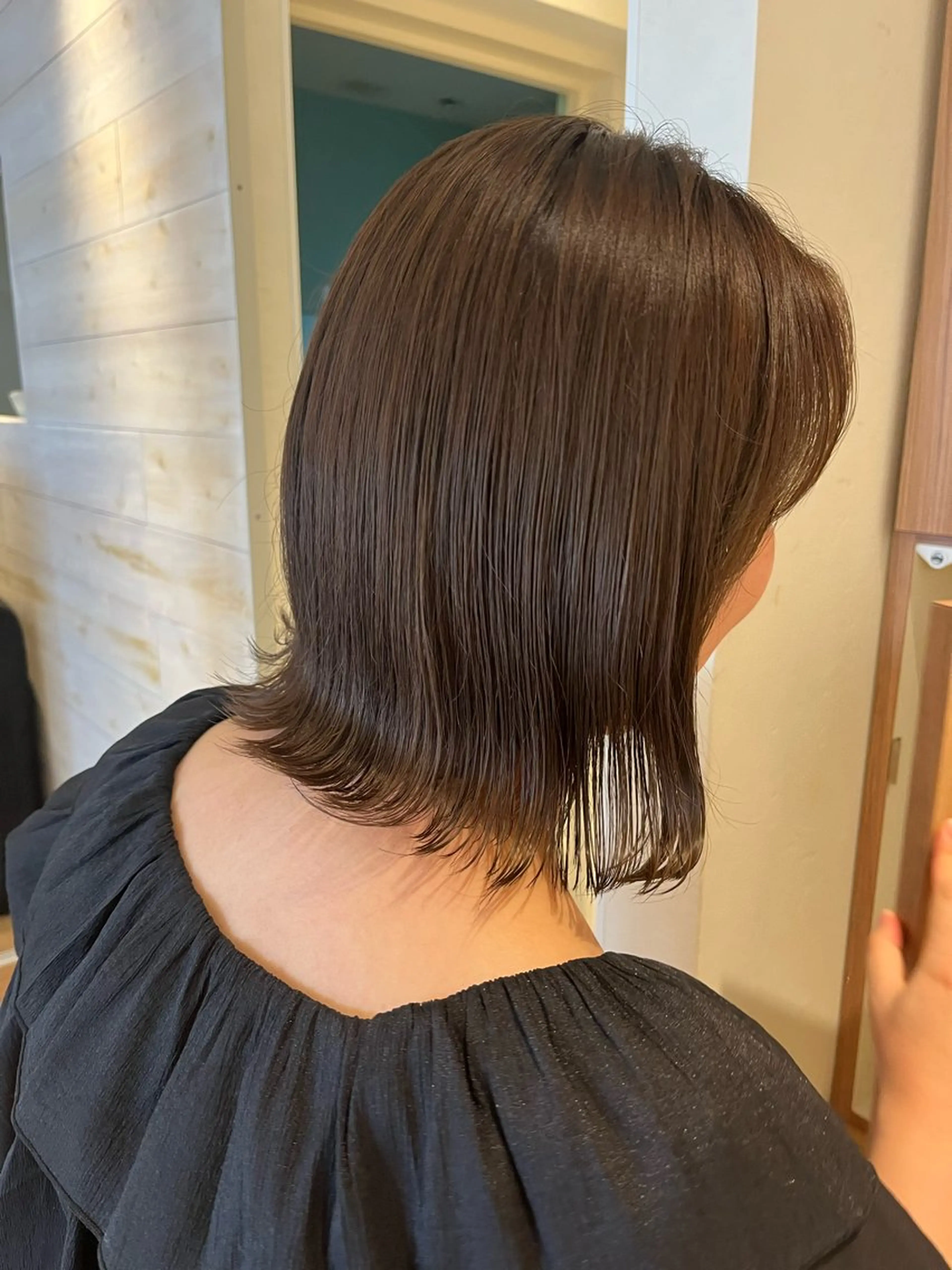 ミディアム カラー 坂下 かのんのヘアスタイル