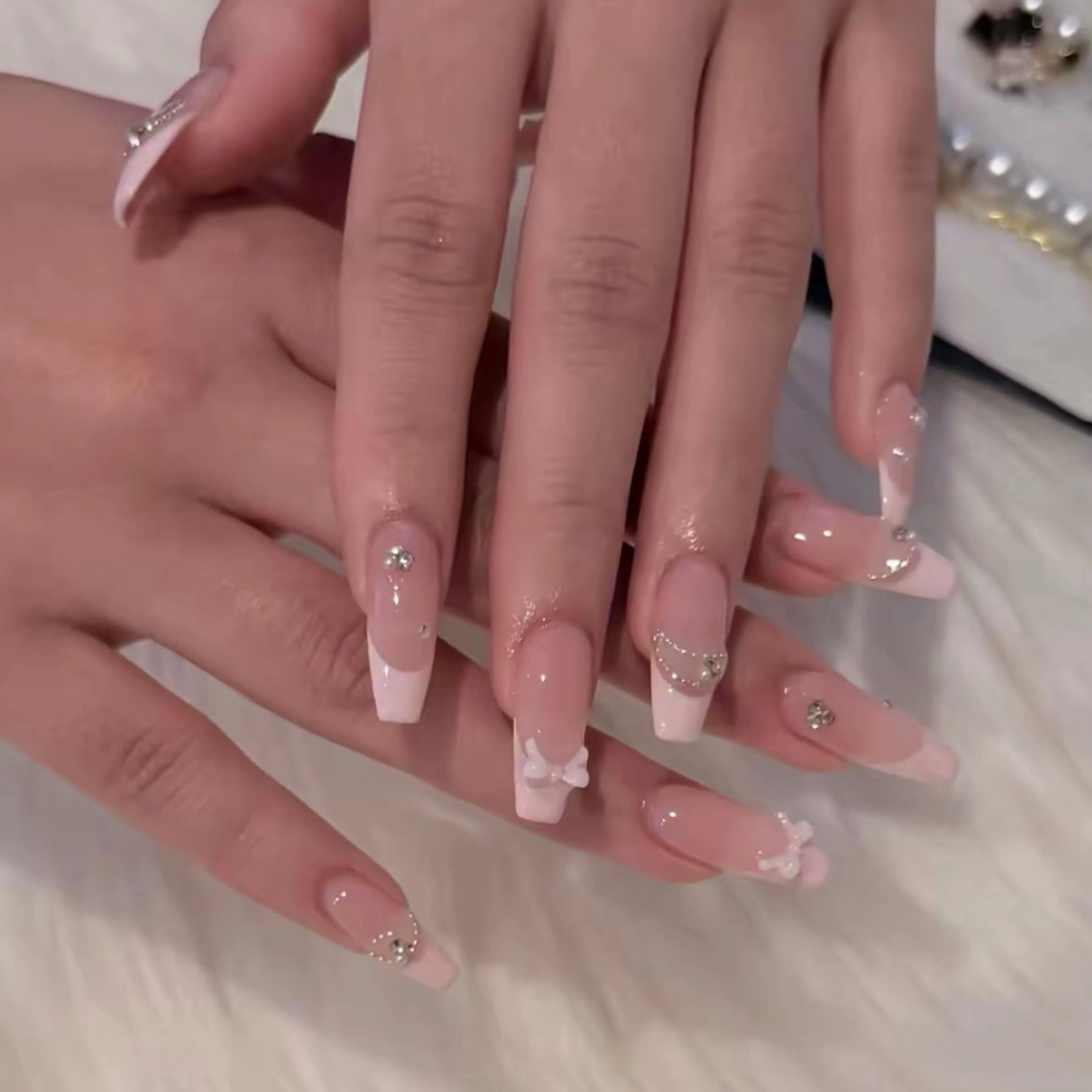 ネイル ハンドネイル Luna Gladeのネイルデザイン
