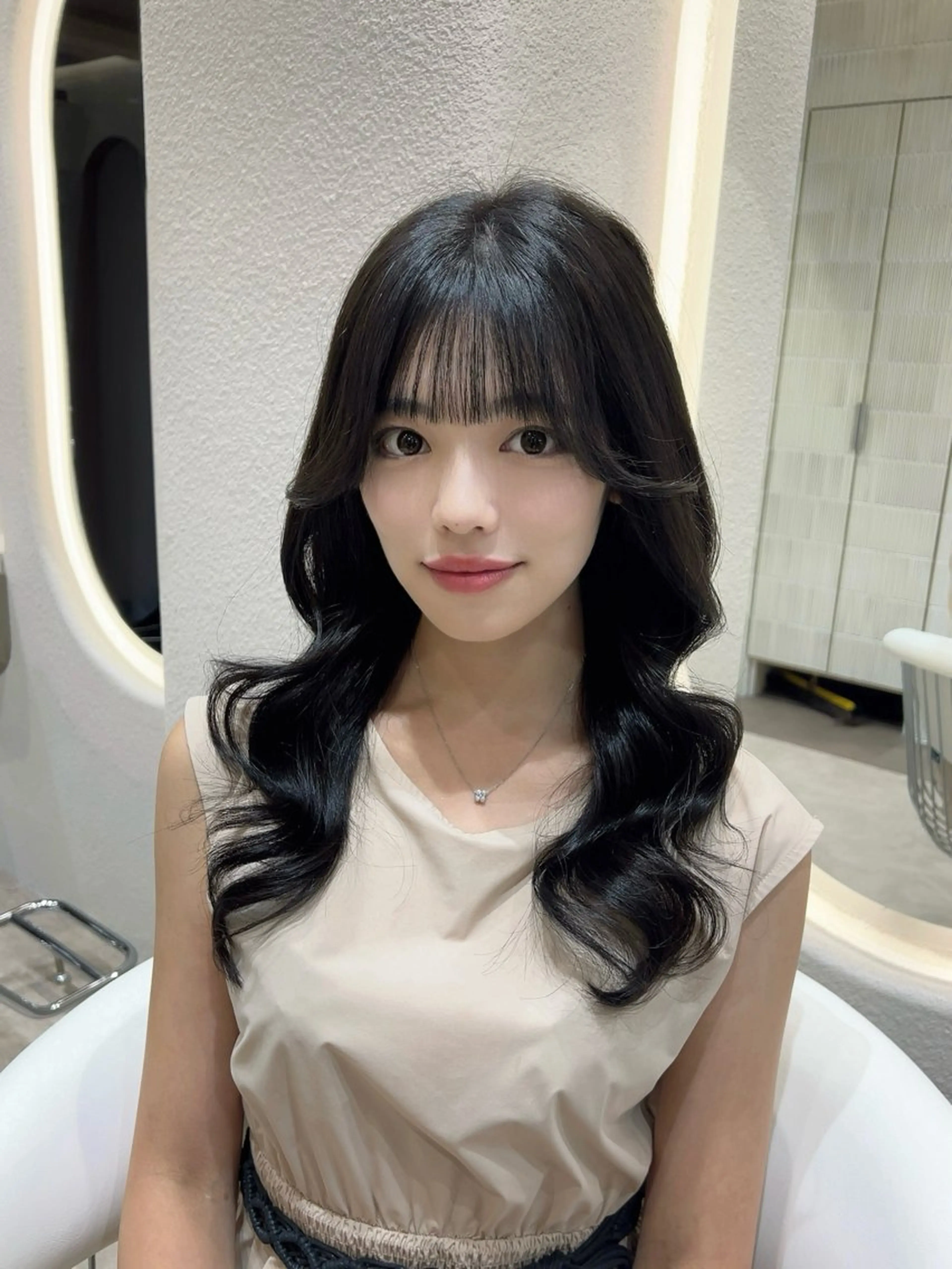 セミロング カラー ヨシンモリ 韓国風ヘア SALOWIN銀座一丁目suite店所属・🩷韓国ヘア/ヨシン モリ🩷Maikaのヘアスタイル