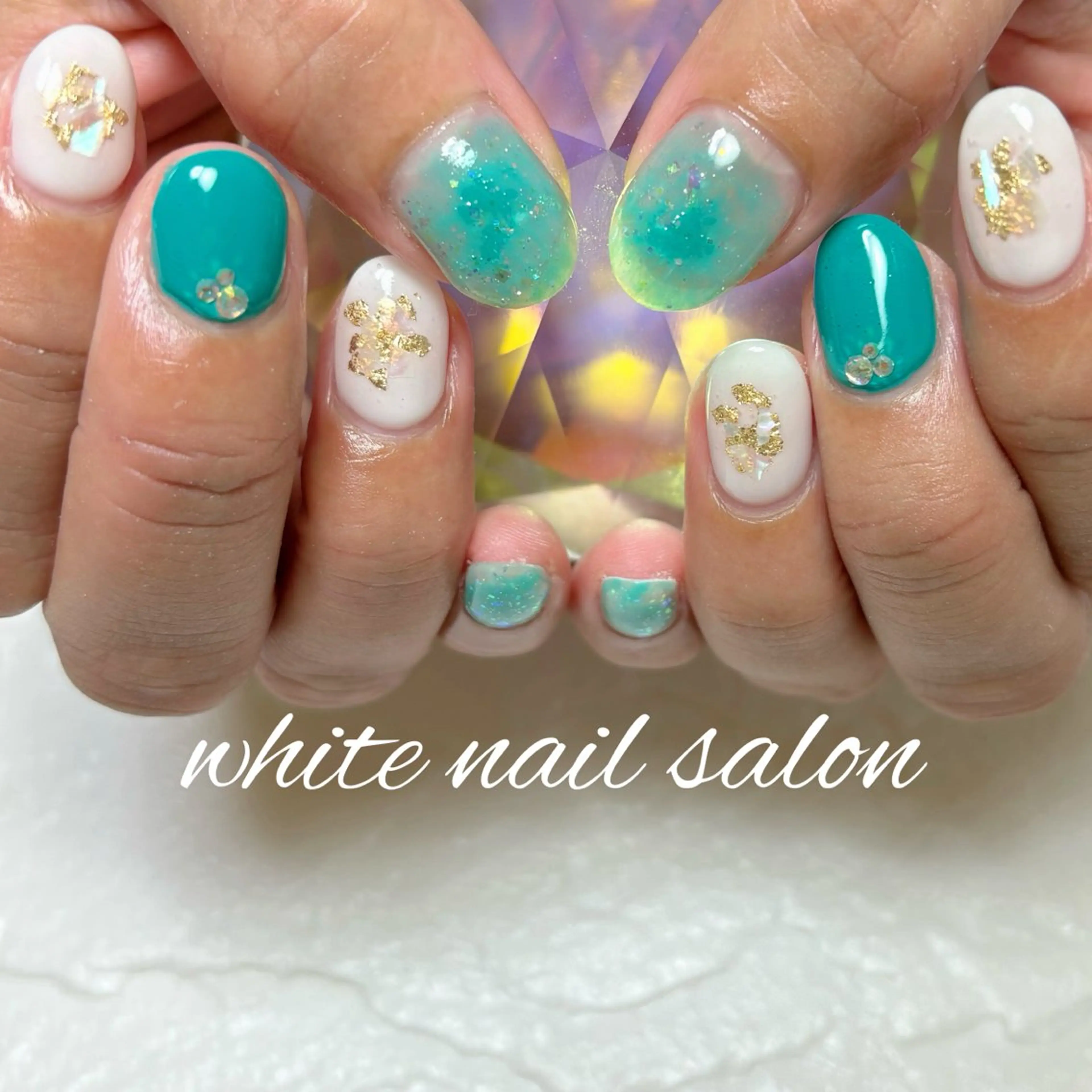 ネイル ホワイト ハンドネイル white nail salonのネイルデザイン