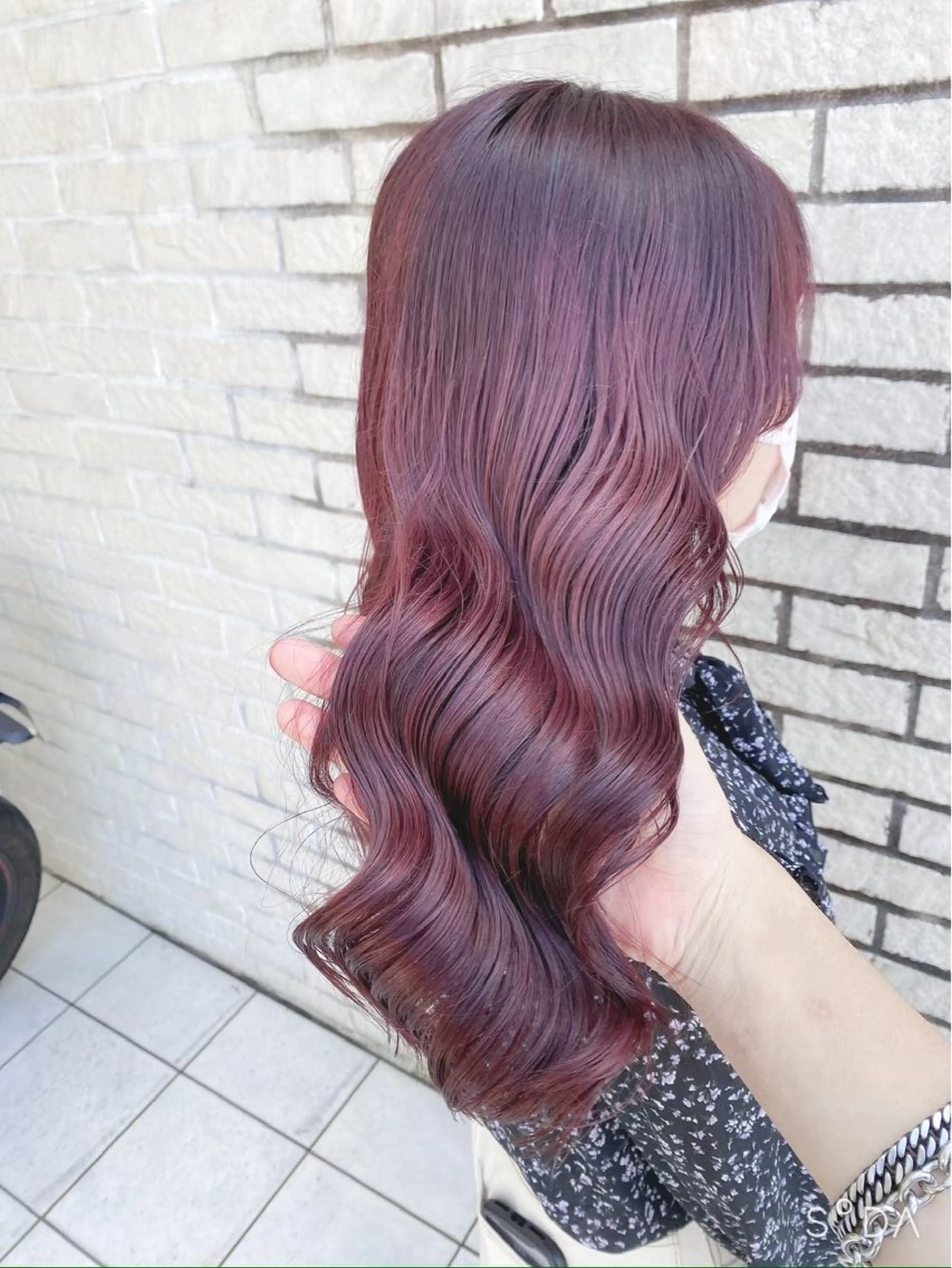 ミディアム ヘアカラー トリートメント 【髪質改善カラー】 あむ·. ⟡ 🖤のヘアスタイル