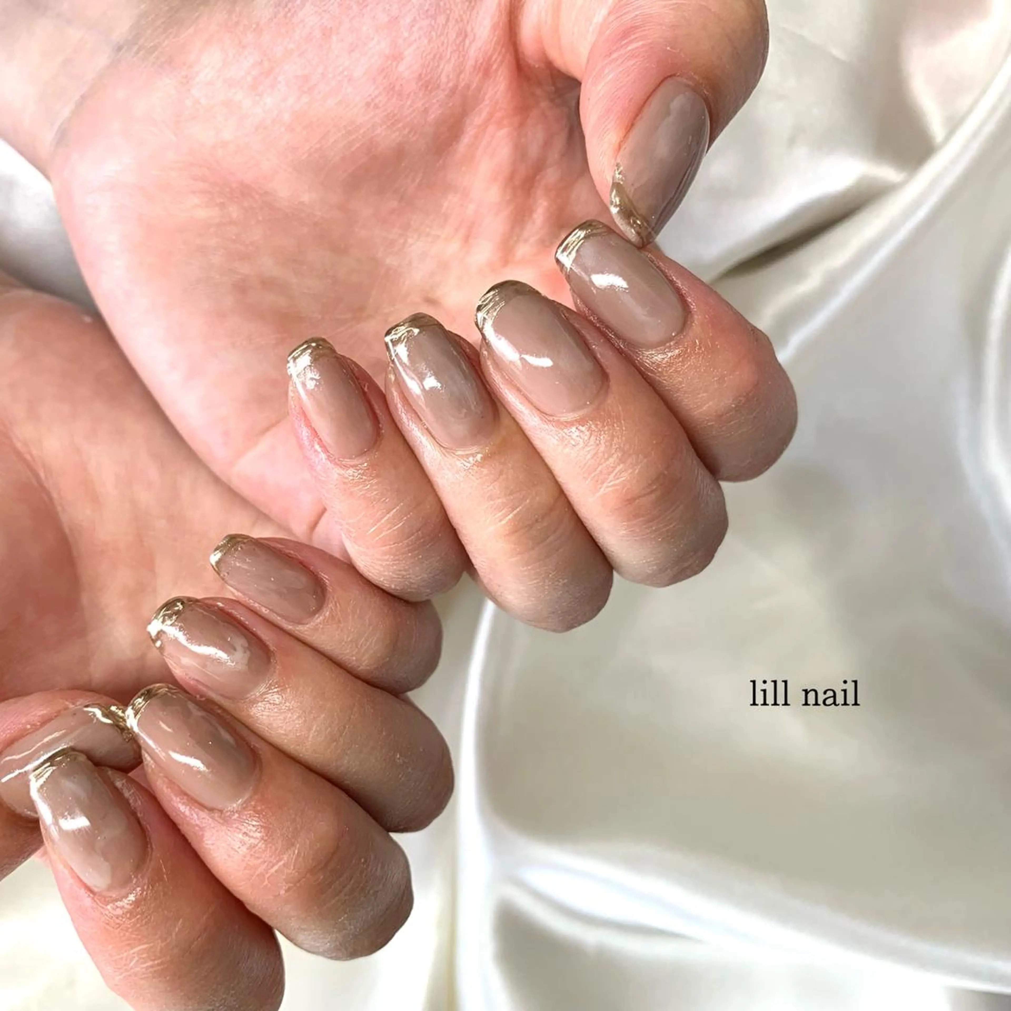 ミディアム pllia beautyのネイルデザイン