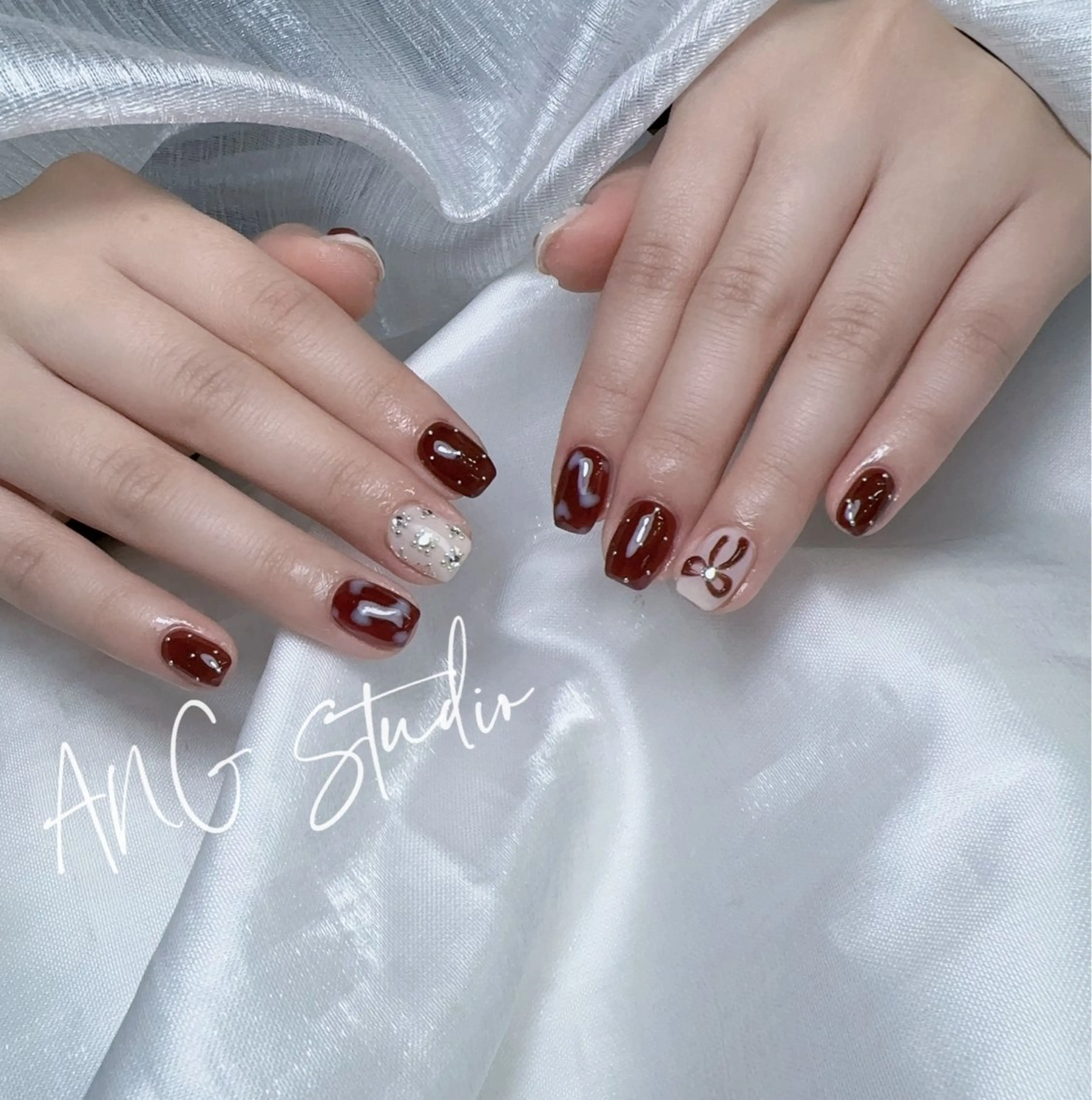 ネイル ハンドネイル ハンドケア ANG Studioのネイルデザイン