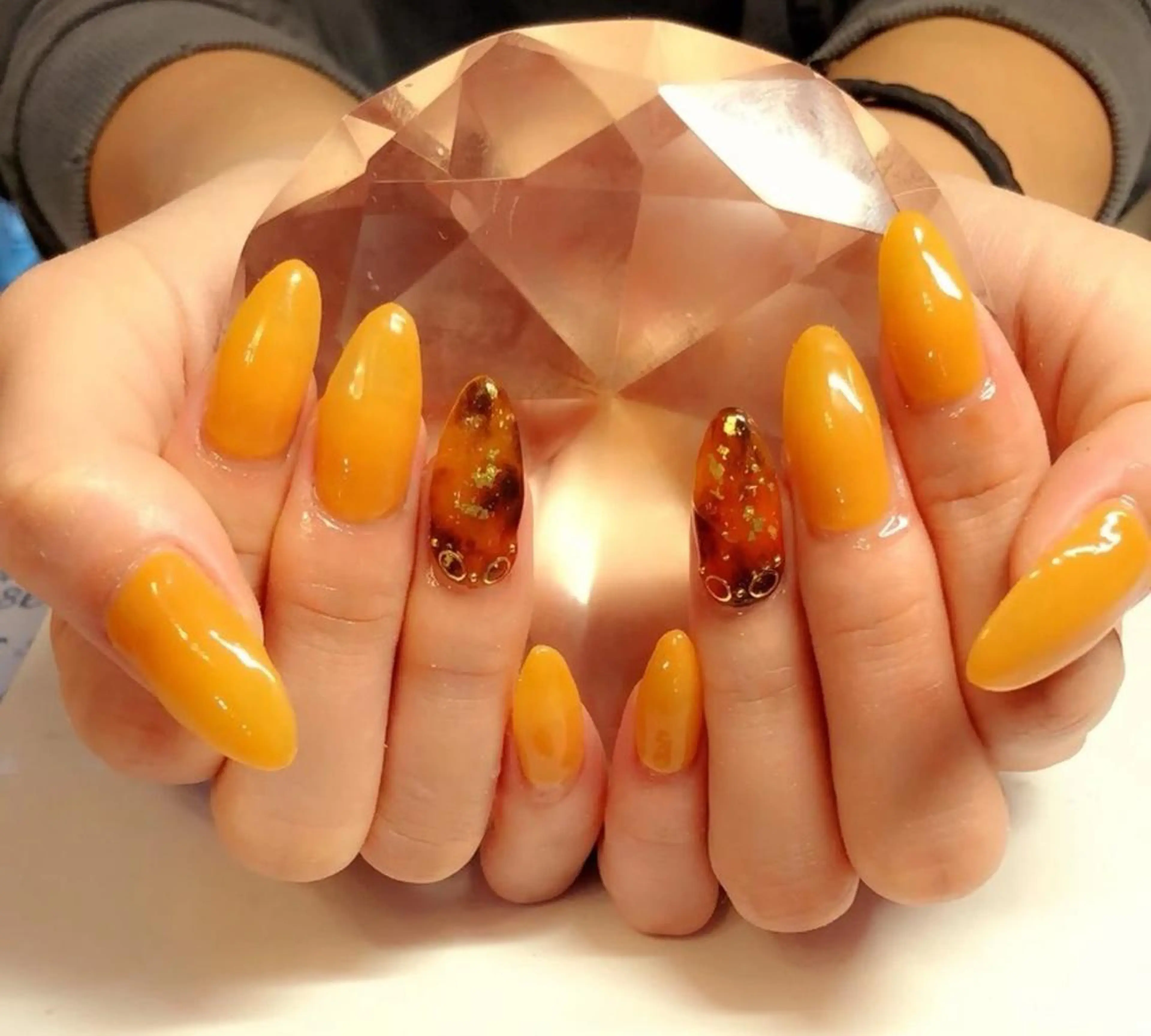 ネイル ハンドネイル 艶々の美爪を〜 【リリアーナ】のネイルデザイン