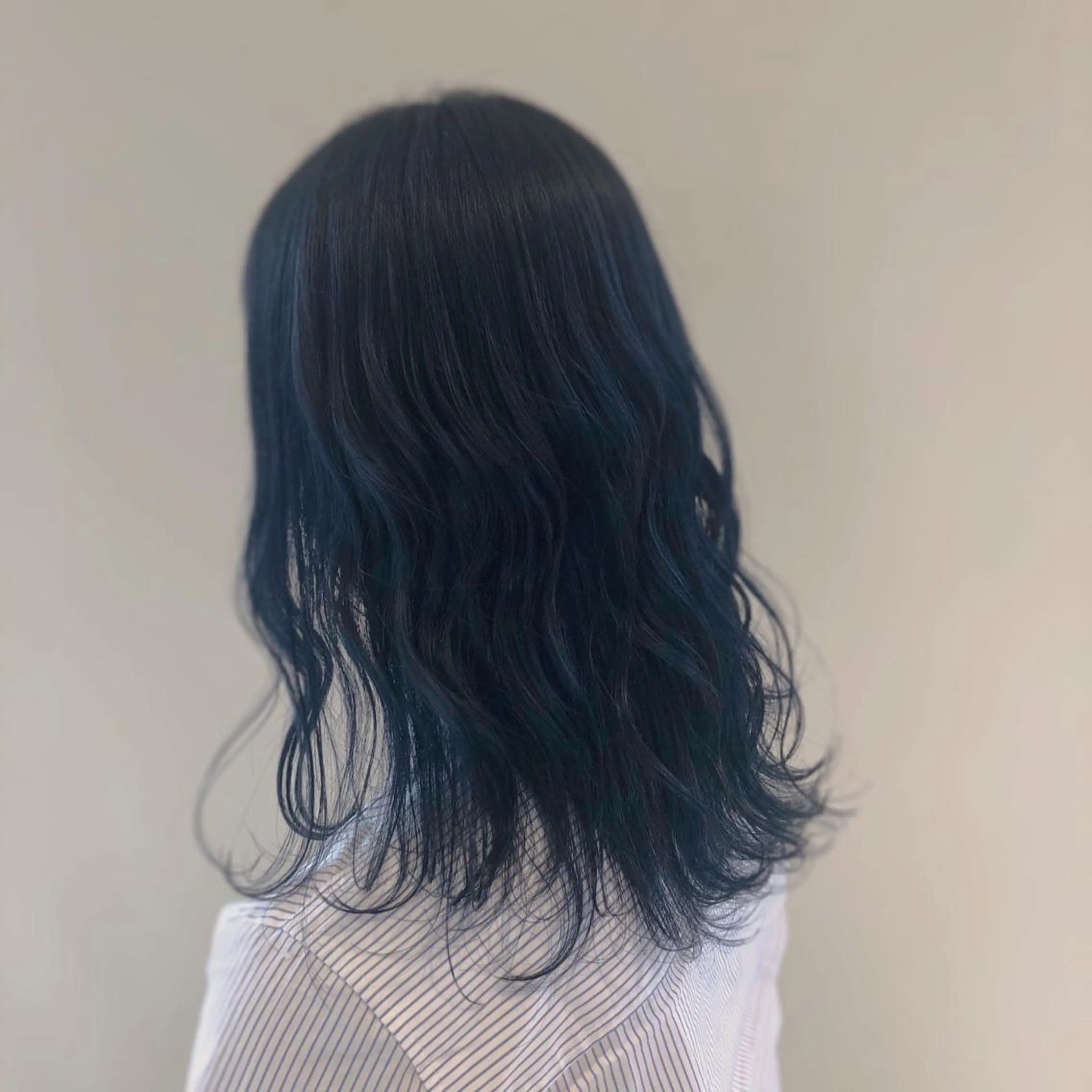 ミディアム カット ヘアカラー トリートメント EARTH長岡 🌼渡辺まい🌼のヘアスタイル