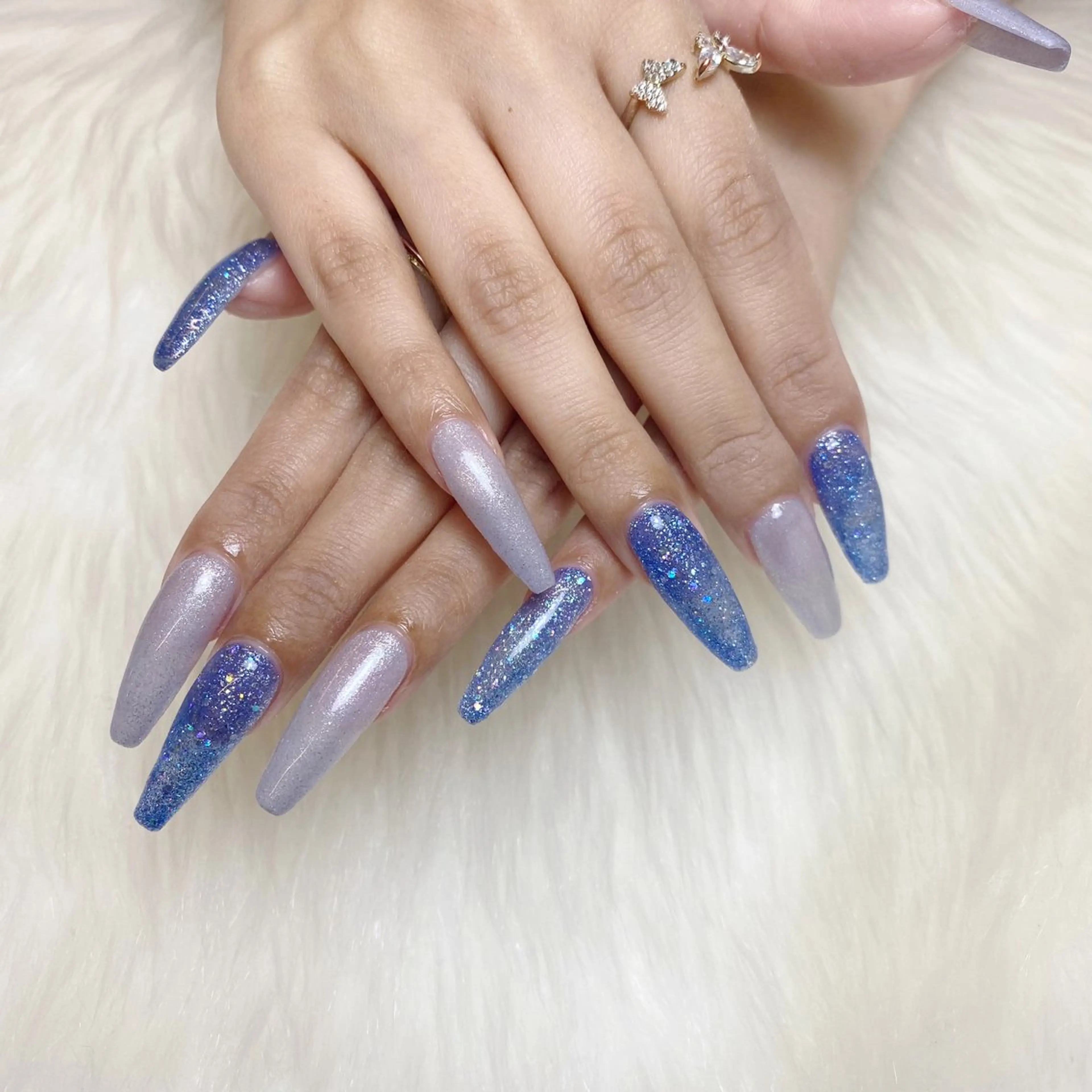 ネイル ブルー 長さ出し フットネイル フレンチネイル グラデーション 🌷yui ネイル🌷のネイルデザイン