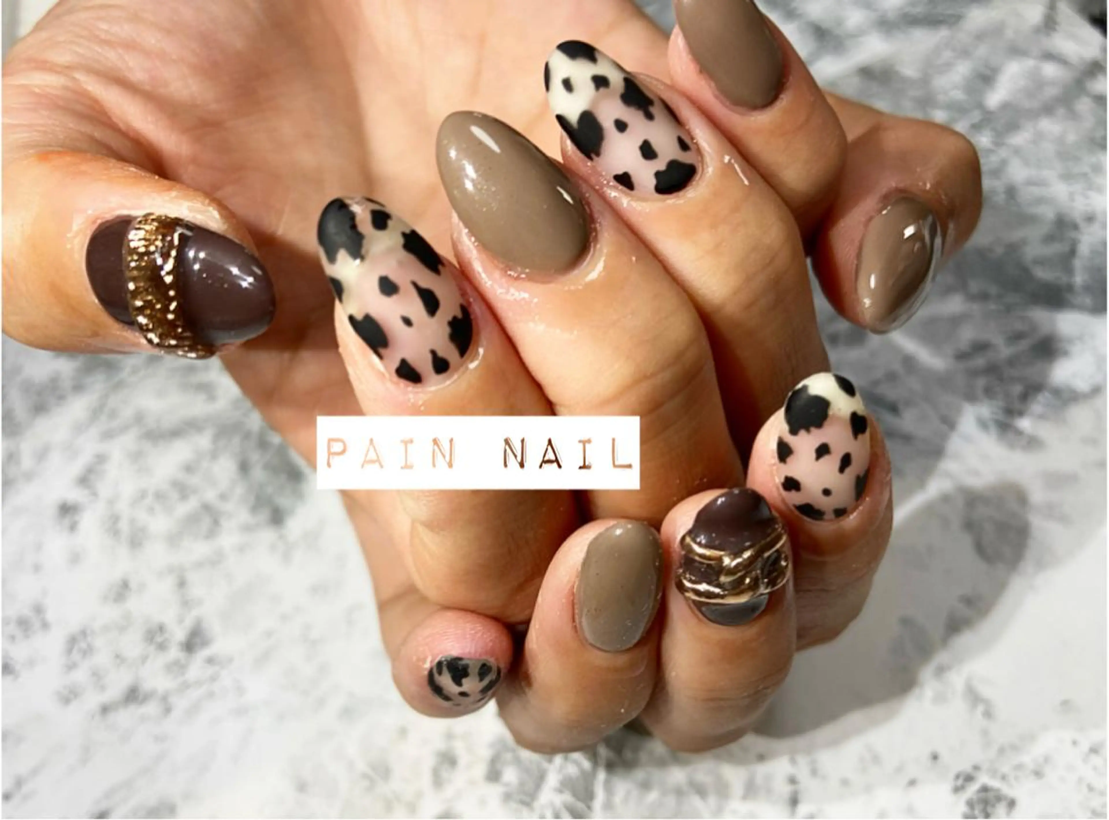 ネイル おそろいネイル ハンドネイル P. nailのネイルデザイン