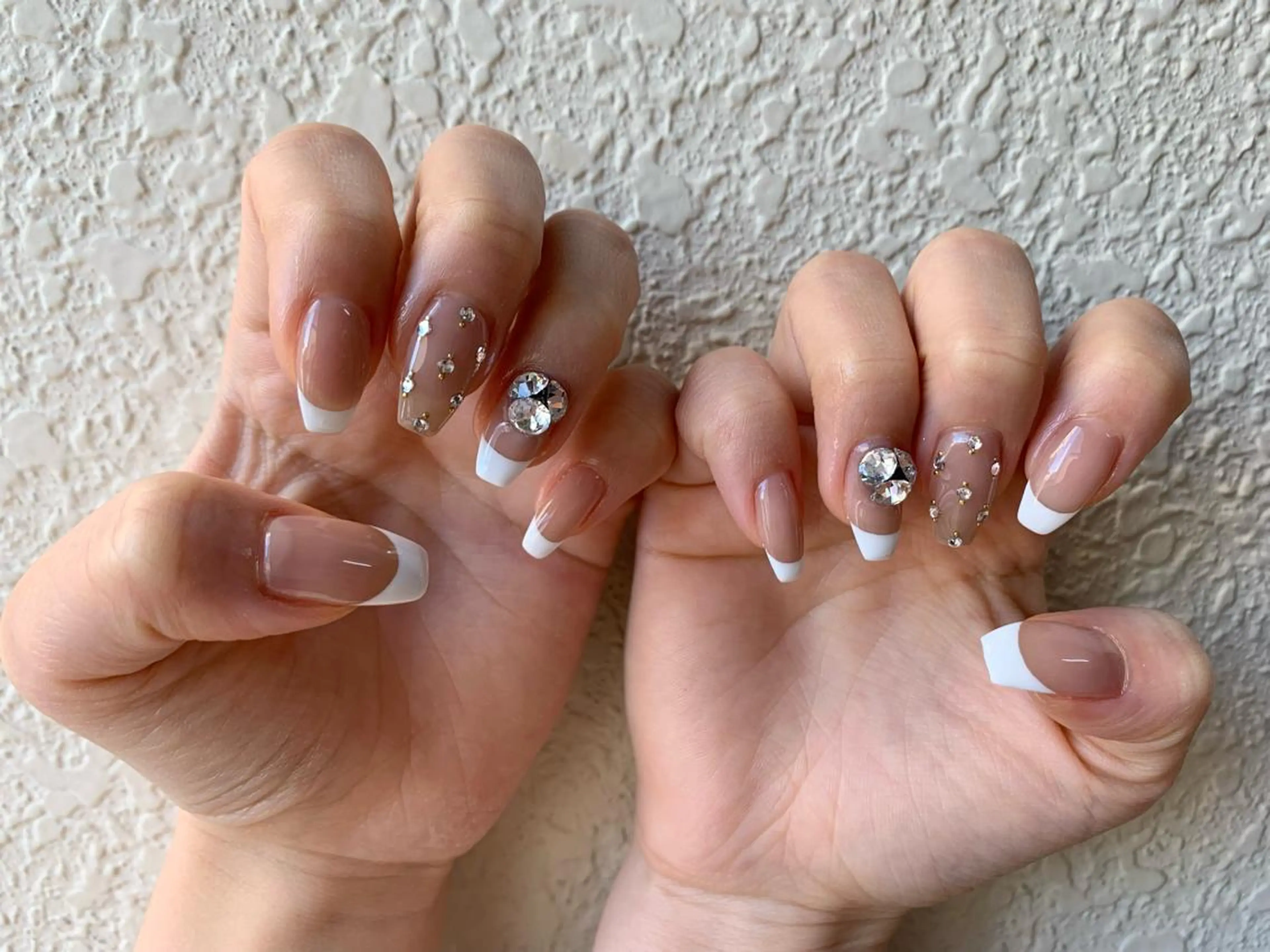 セミロング 韓国風ヘア ハンドネイル ハンドケア Kono Nanamiのネイルデザイン