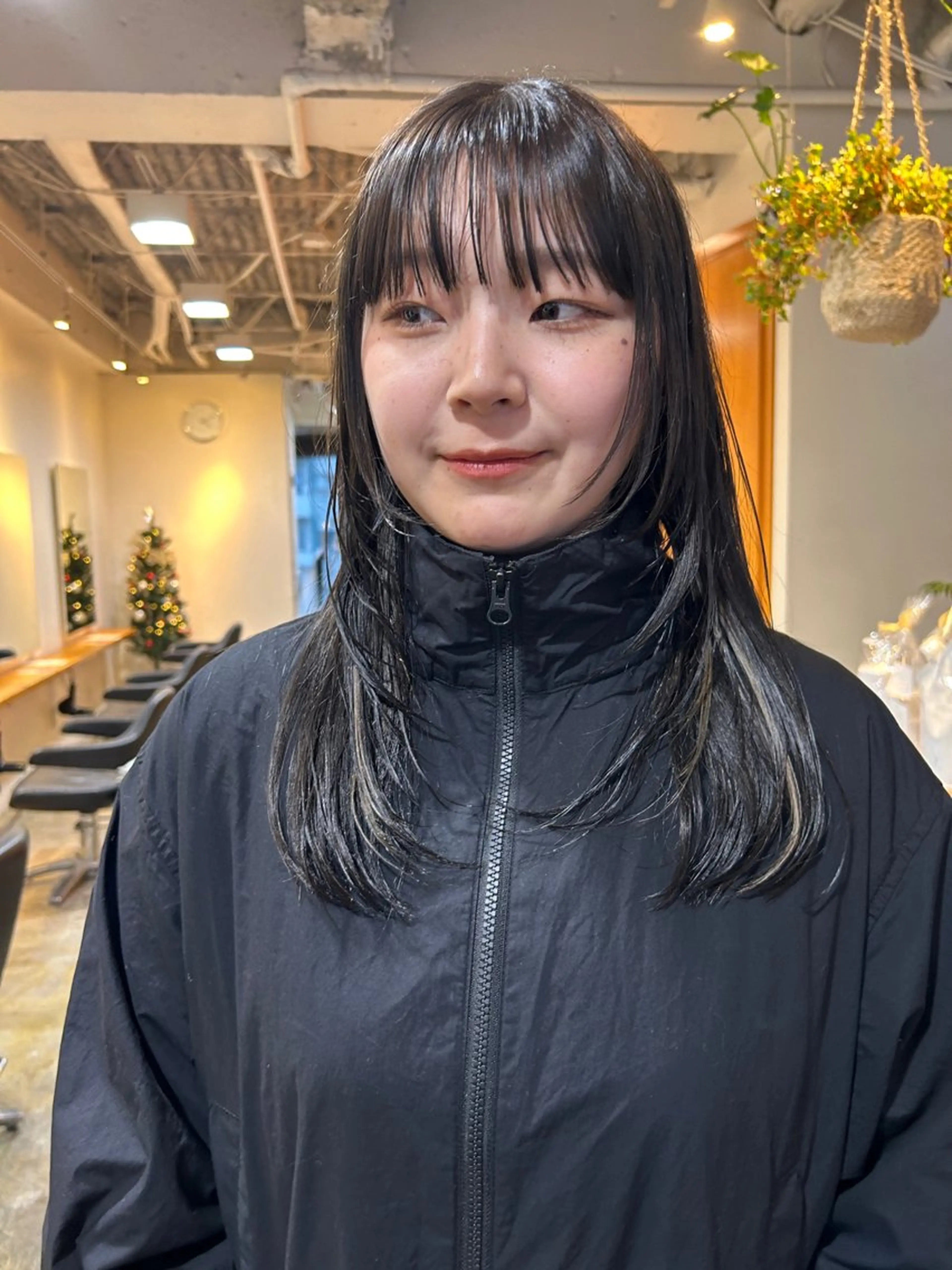 ミディアム カラー カット ヘアカラー トリートメント レイヤー／似合わせ TAKUYAのヘアスタイル