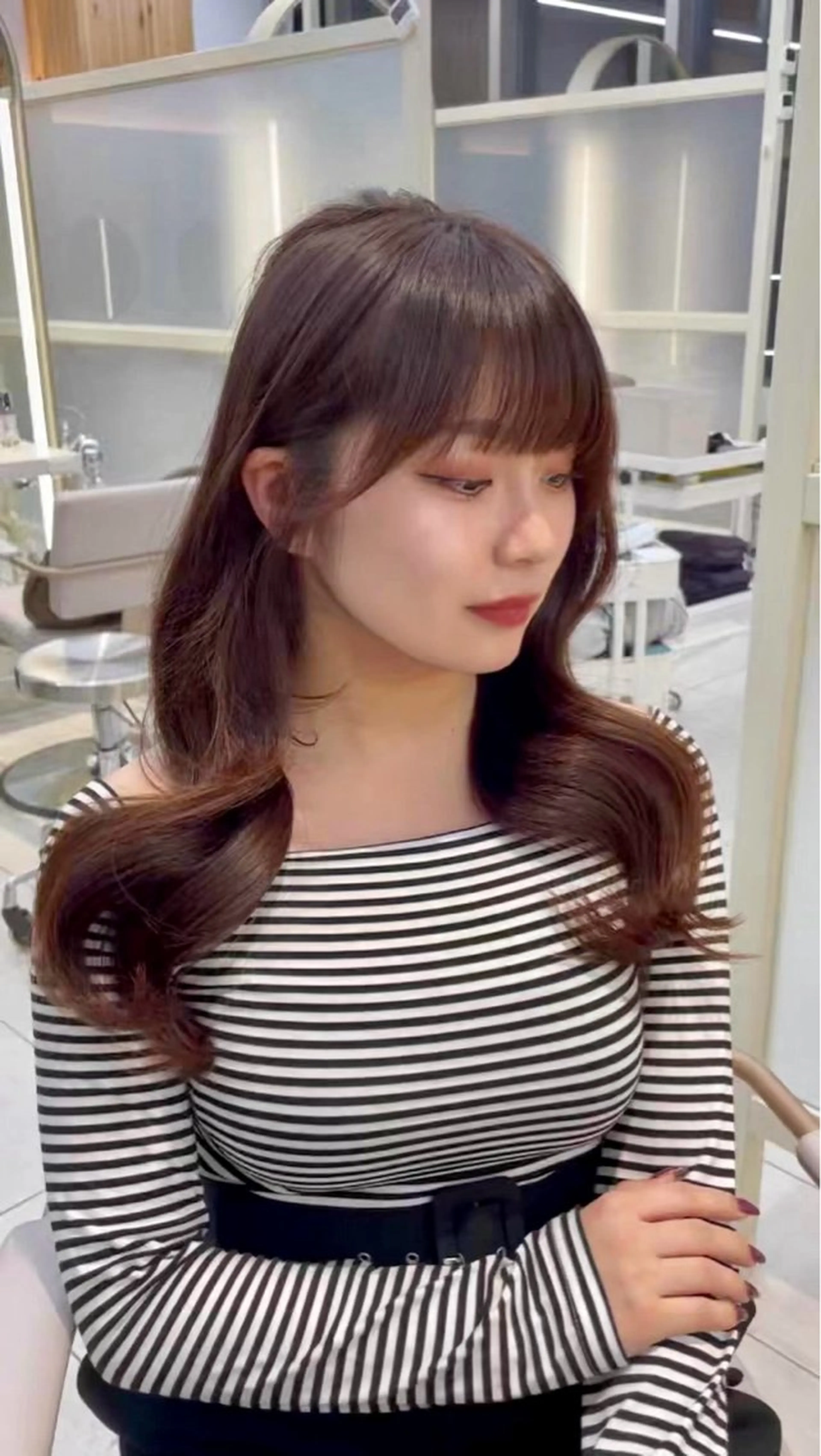 ロング レイヤー/顔周り /透明感/TAKUのヘアスタイル