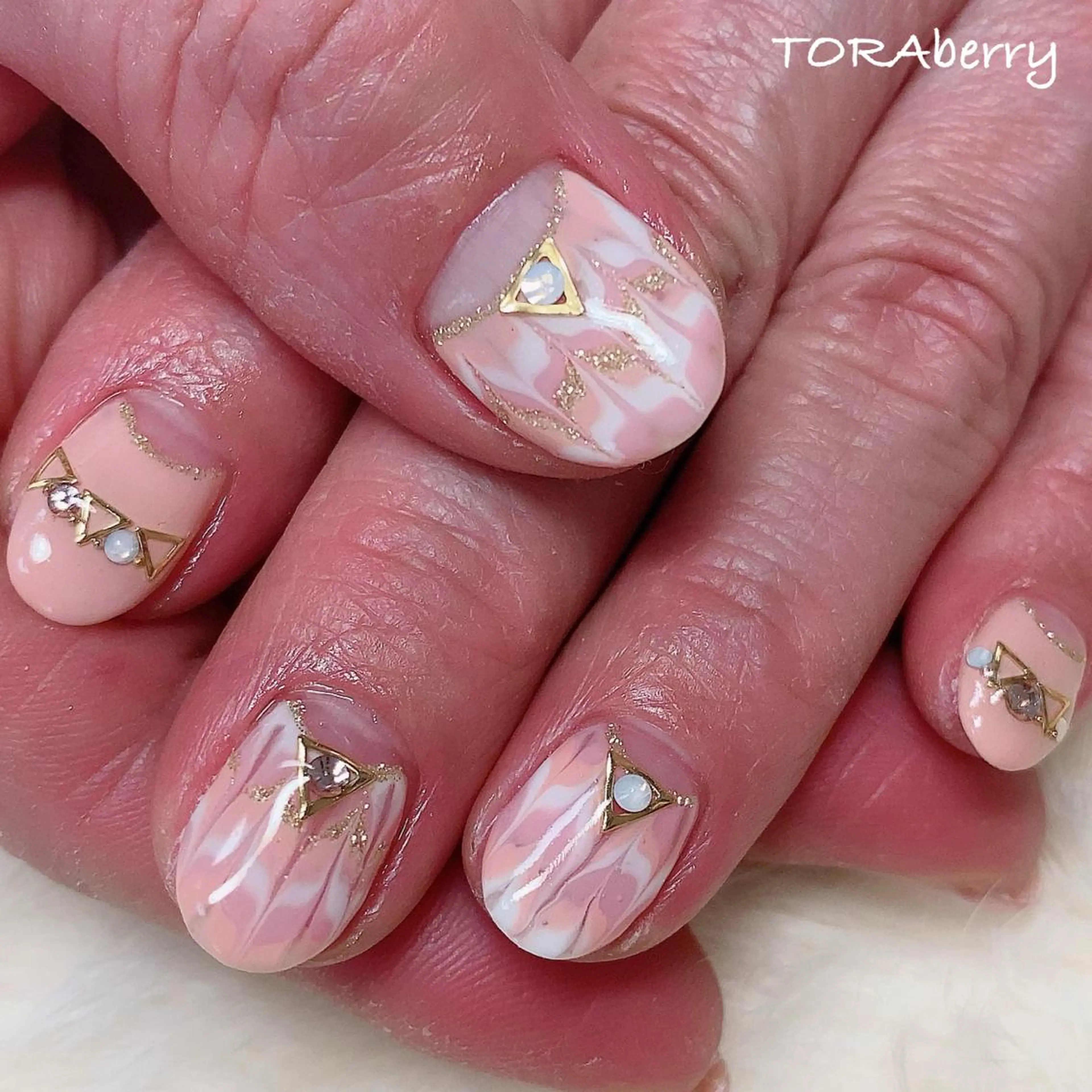 ネイル ピーコックネイル ハンドネイル ネイリスト なつみのネイルデザイン