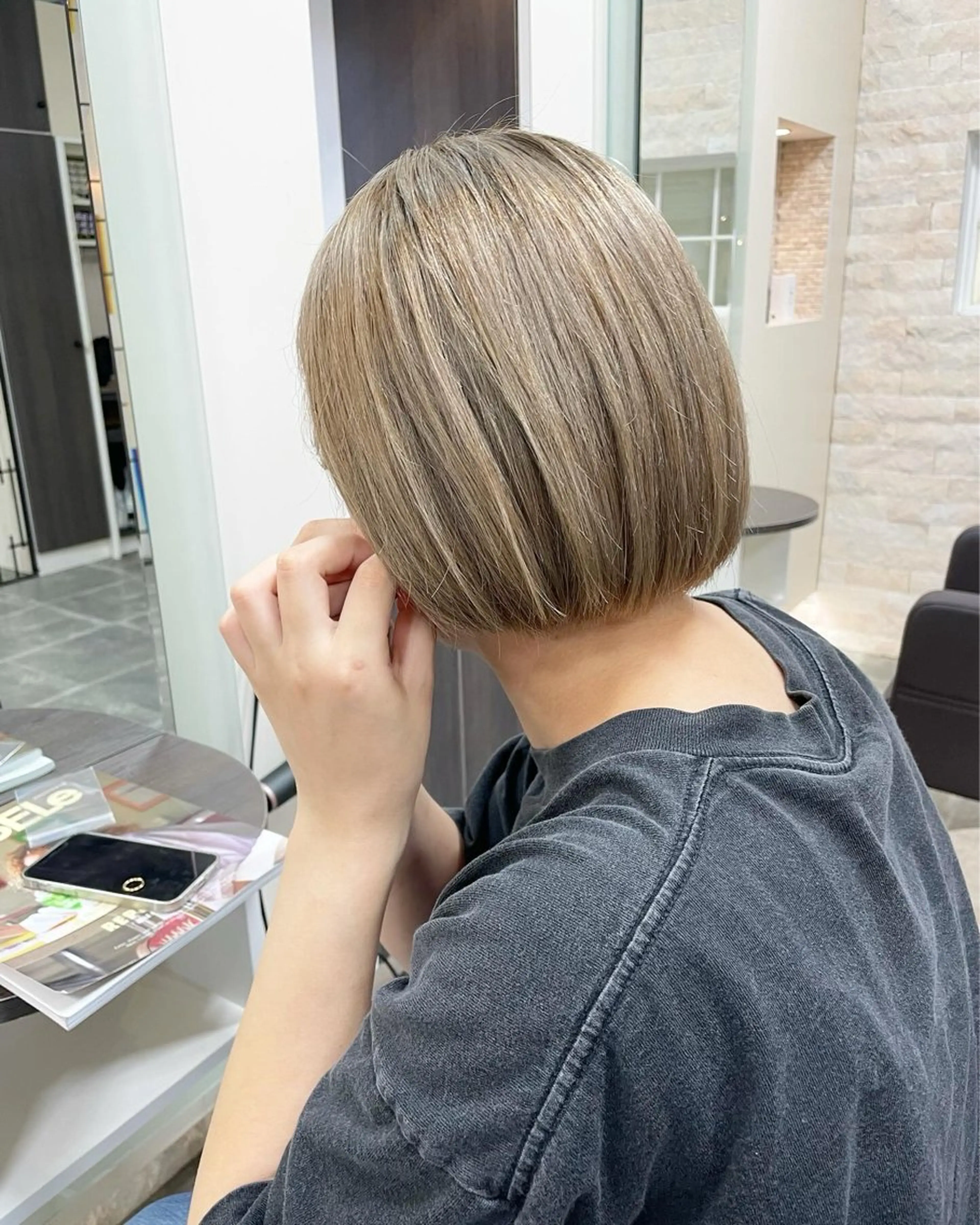 ショート カット ヘアカラー トリートメント 平 ちひろのヘアスタイル