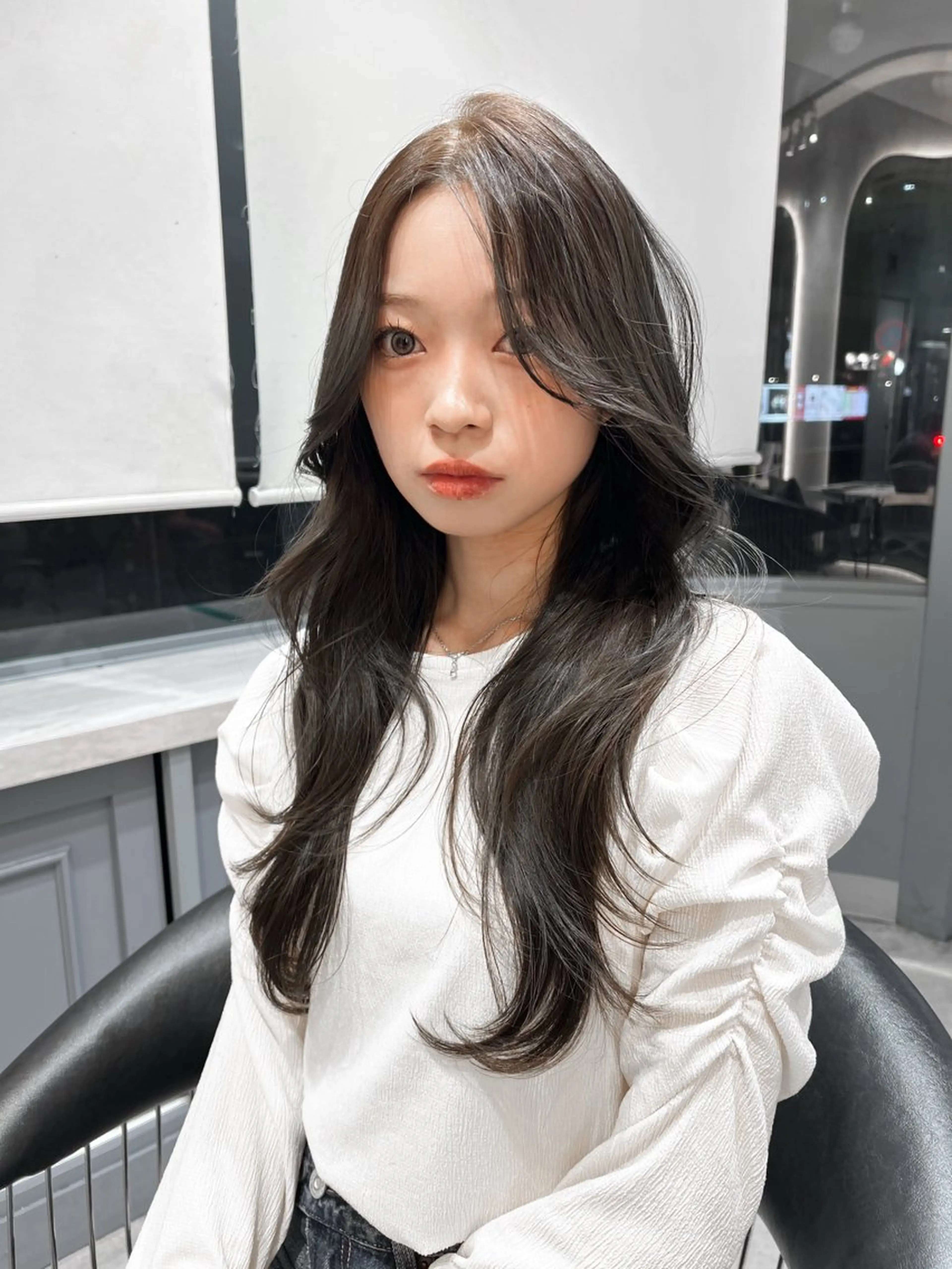 ロング カット ヘアカラー トリートメント 韓国レイヤーカット/ 縮毛矯正/羽田航のヘアスタイル