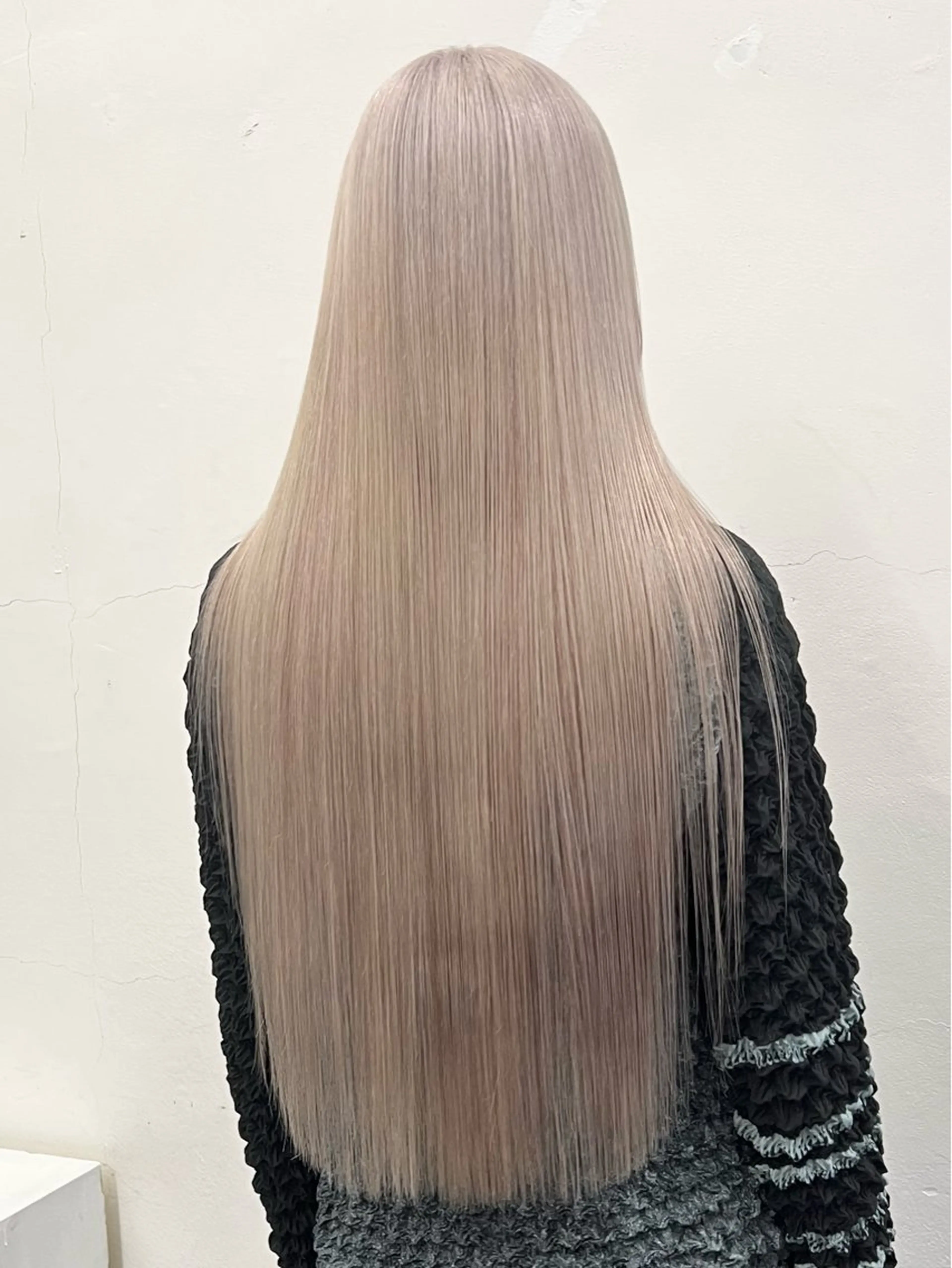 ロング カラー ベージュカラー ブリーチ ブロンド ケアブリーチ ダブルカラー HARU//原宿🤍 リピート率NO.1のヘアスタイル