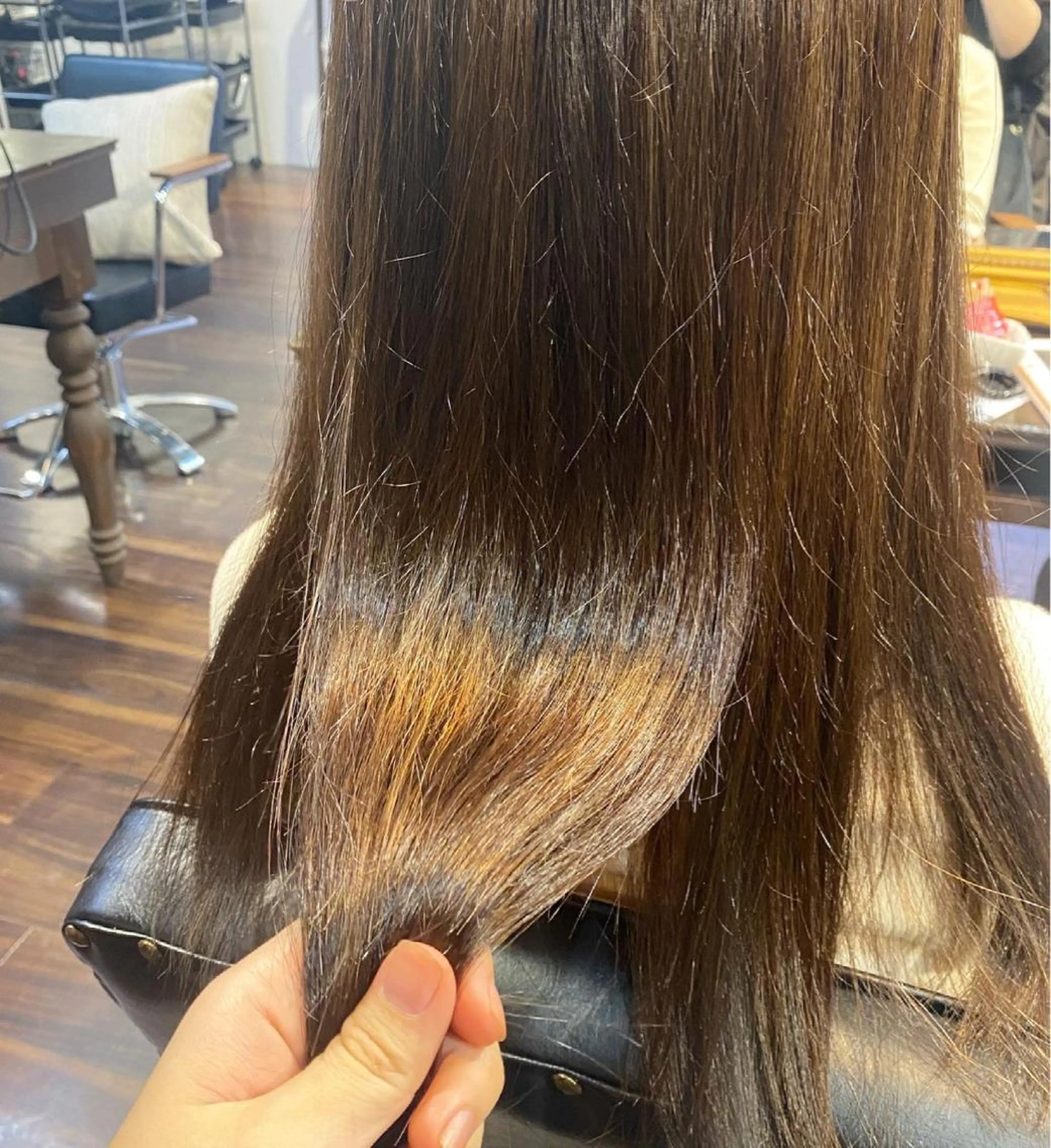 ロング カラー ヘアアレンジ ベージュカラー ハイライトカラー ハイライト 縮毛矯正 酸性ストレート レイヤーカット×髪質 改善🇰🇷シオリのヘアスタイル