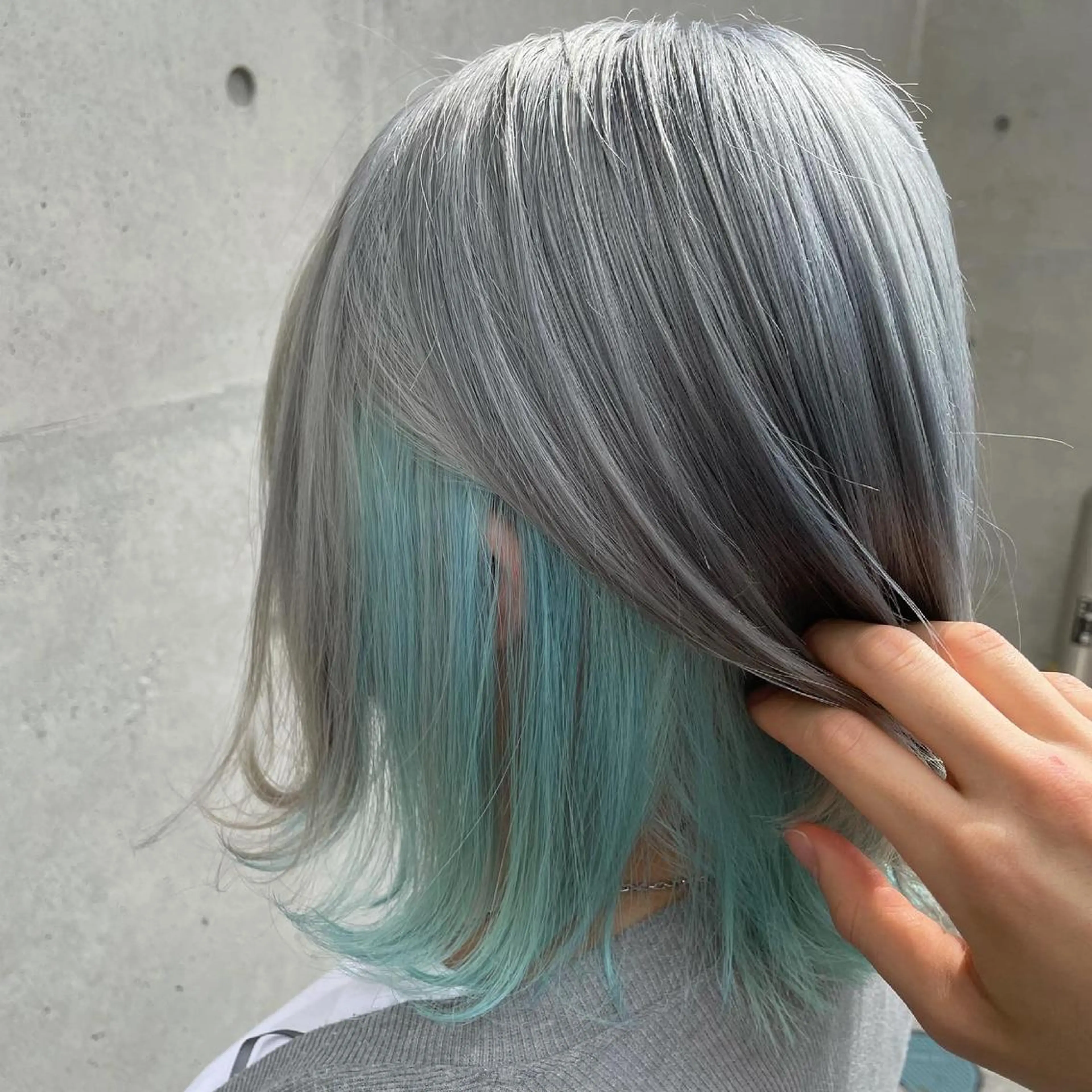 ショート 奥村 卓也のヘアスタイル
