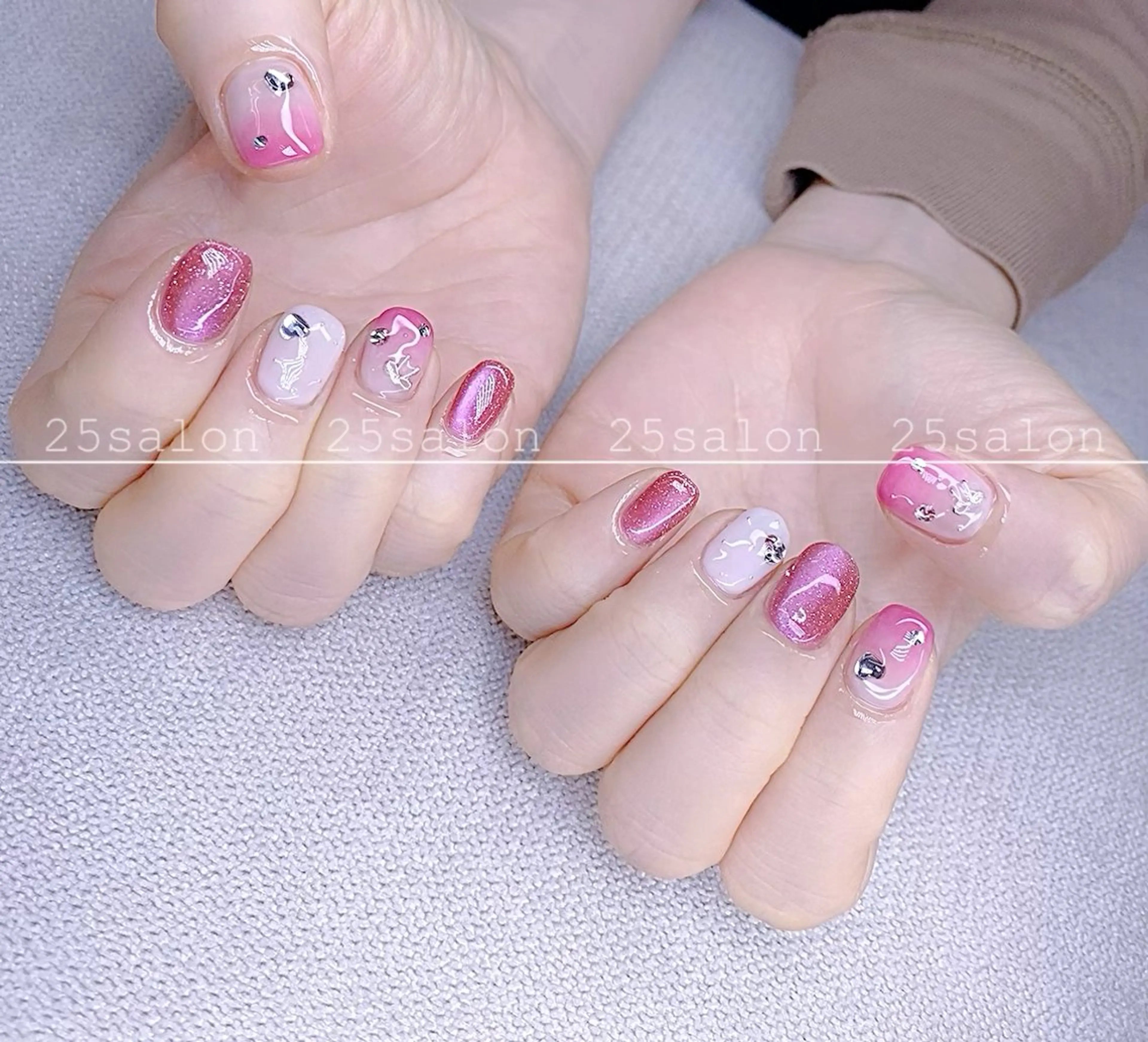 ネイル ジェルネイル 韓国ネイル ニュアンスネイル パラジェル ワンホンネイル 2 5のマツエク・マツパデザイン