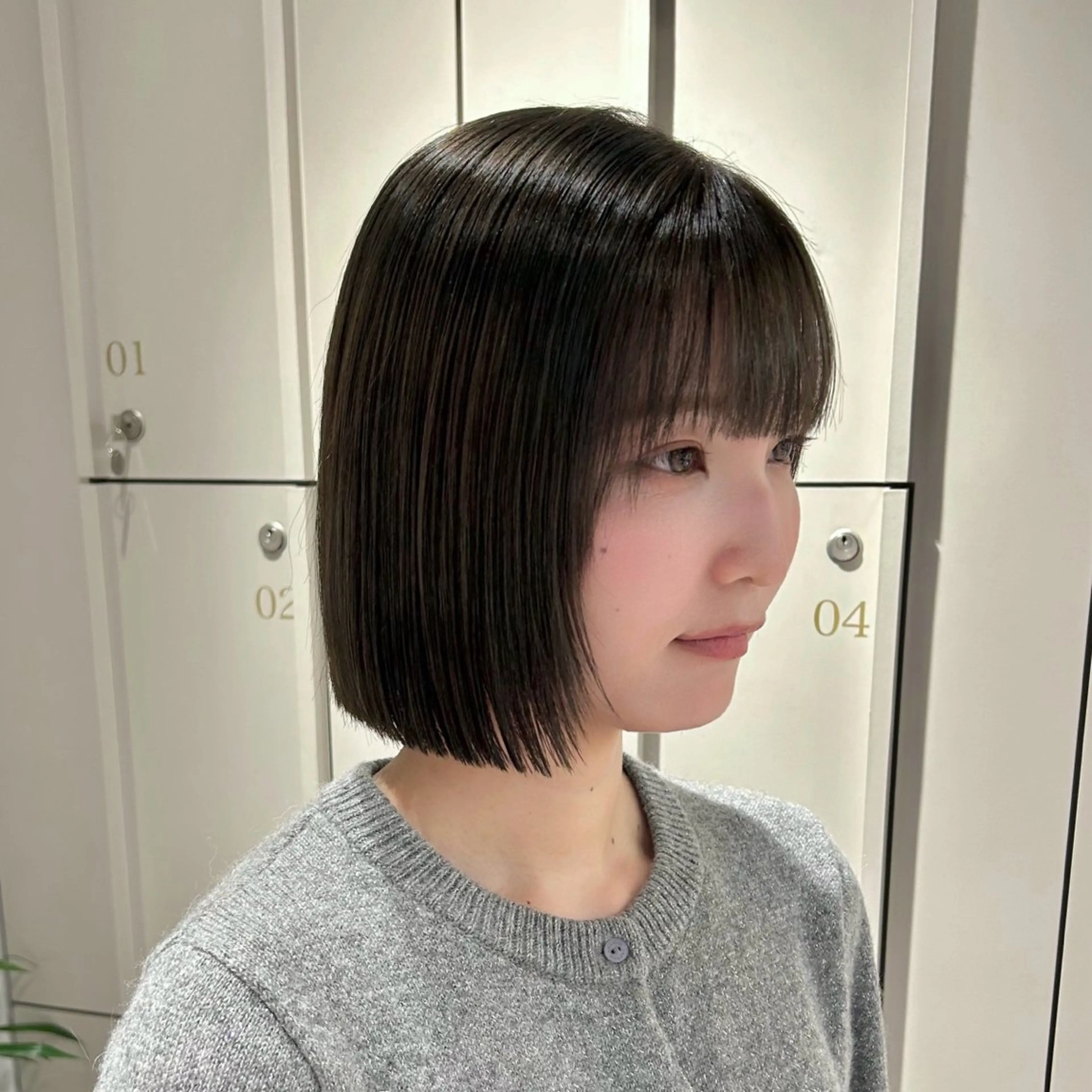 ショート カラー オリーブカラー 若狭 愛梨のヘアスタイル