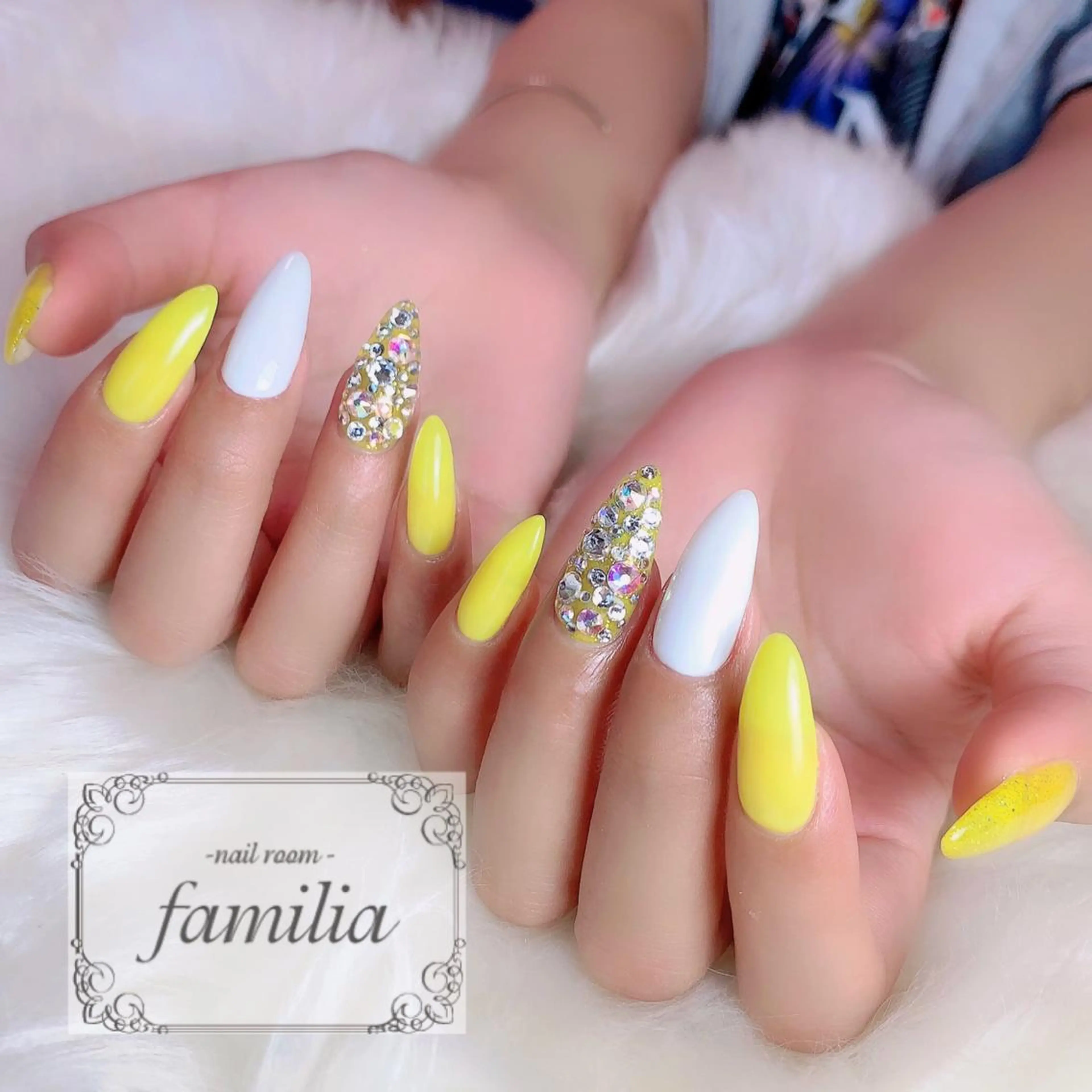 ネイル -nailroom- familiaのネイルデザイン