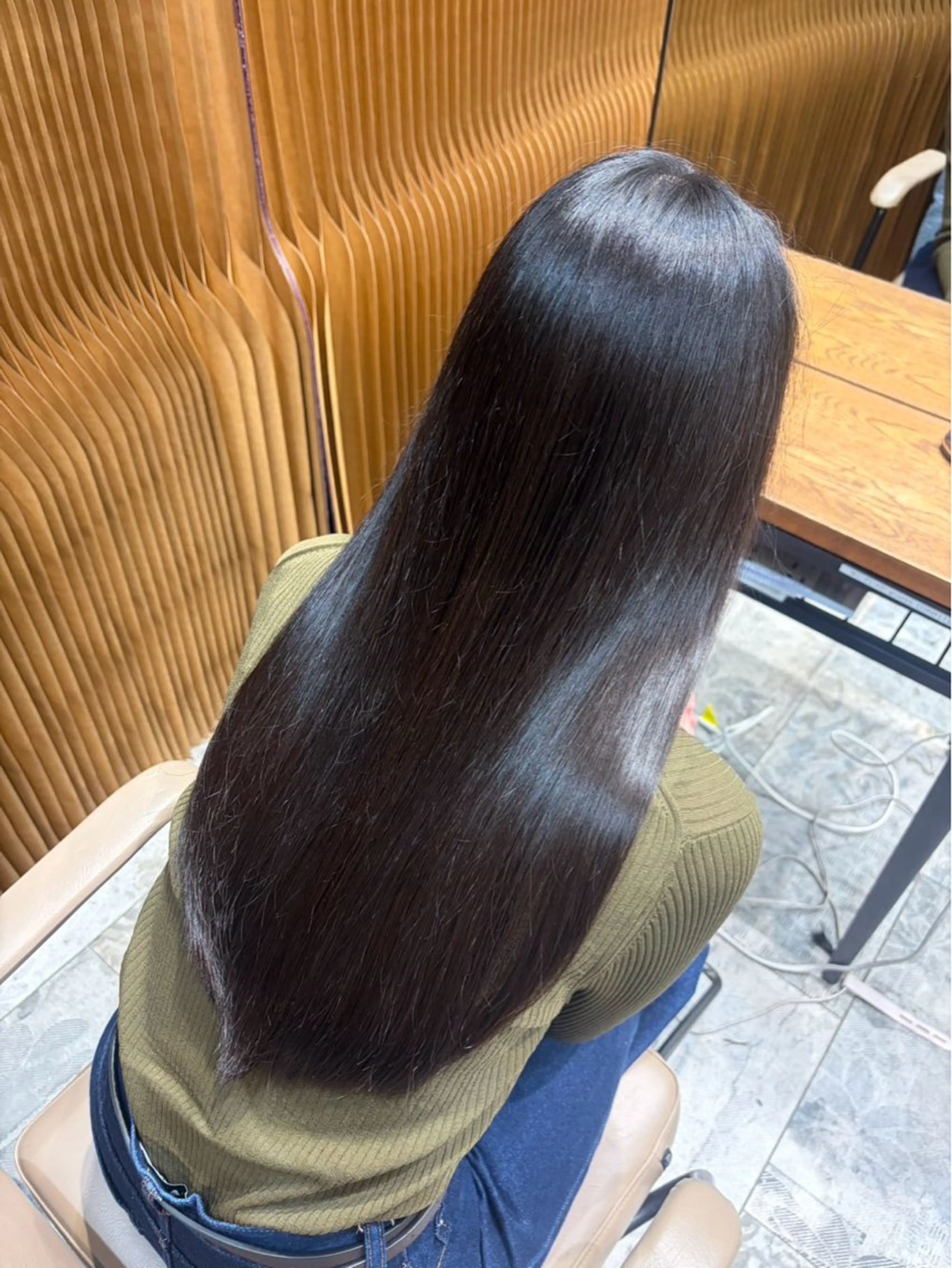 ロング 山口 寧々のヘアスタイル