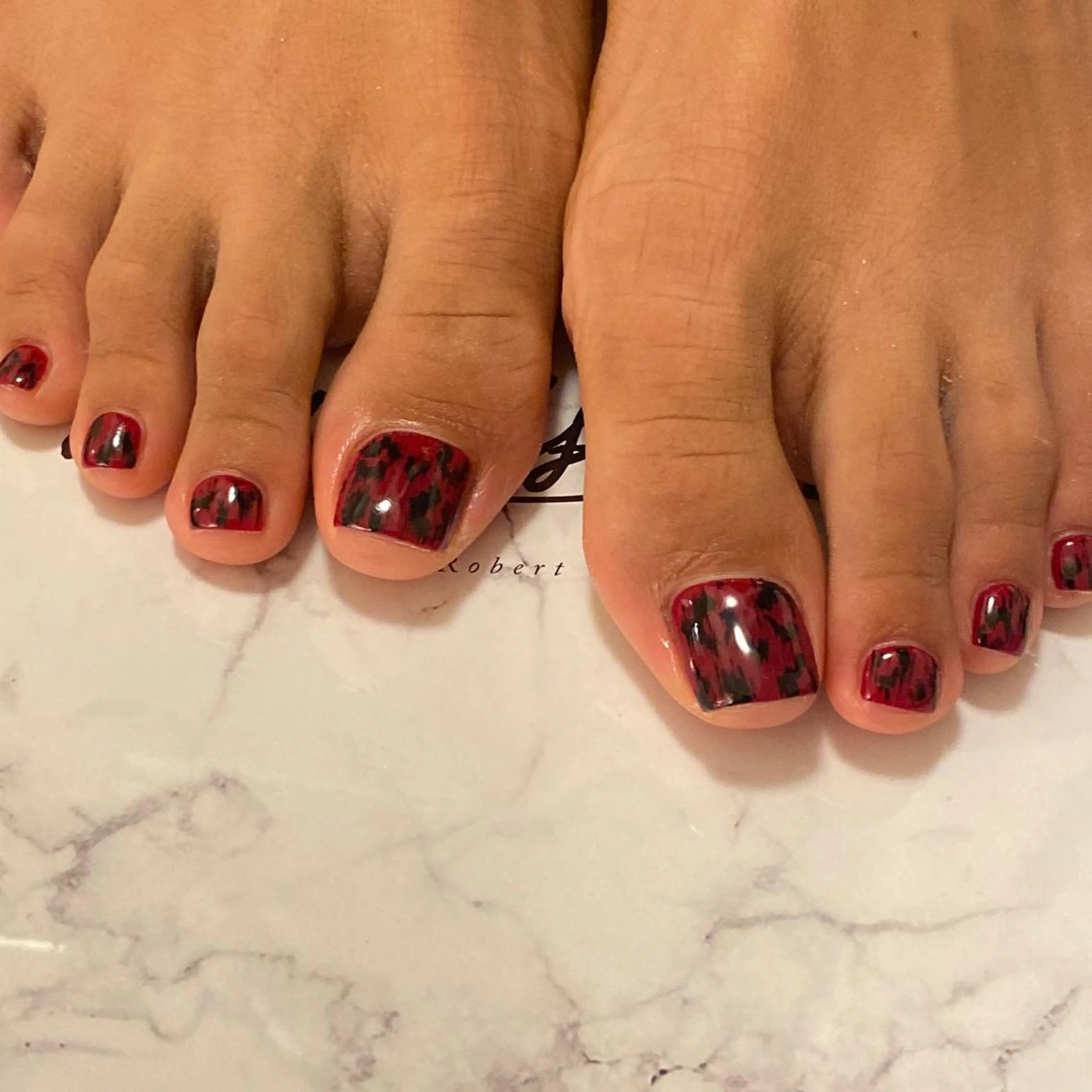 ショート カラー パーマ キッズ ネイル マツエク・マツパ アイブロウ フットネイル ハンドネイル フットネイル ease NAIL SALONのネイルデザイン