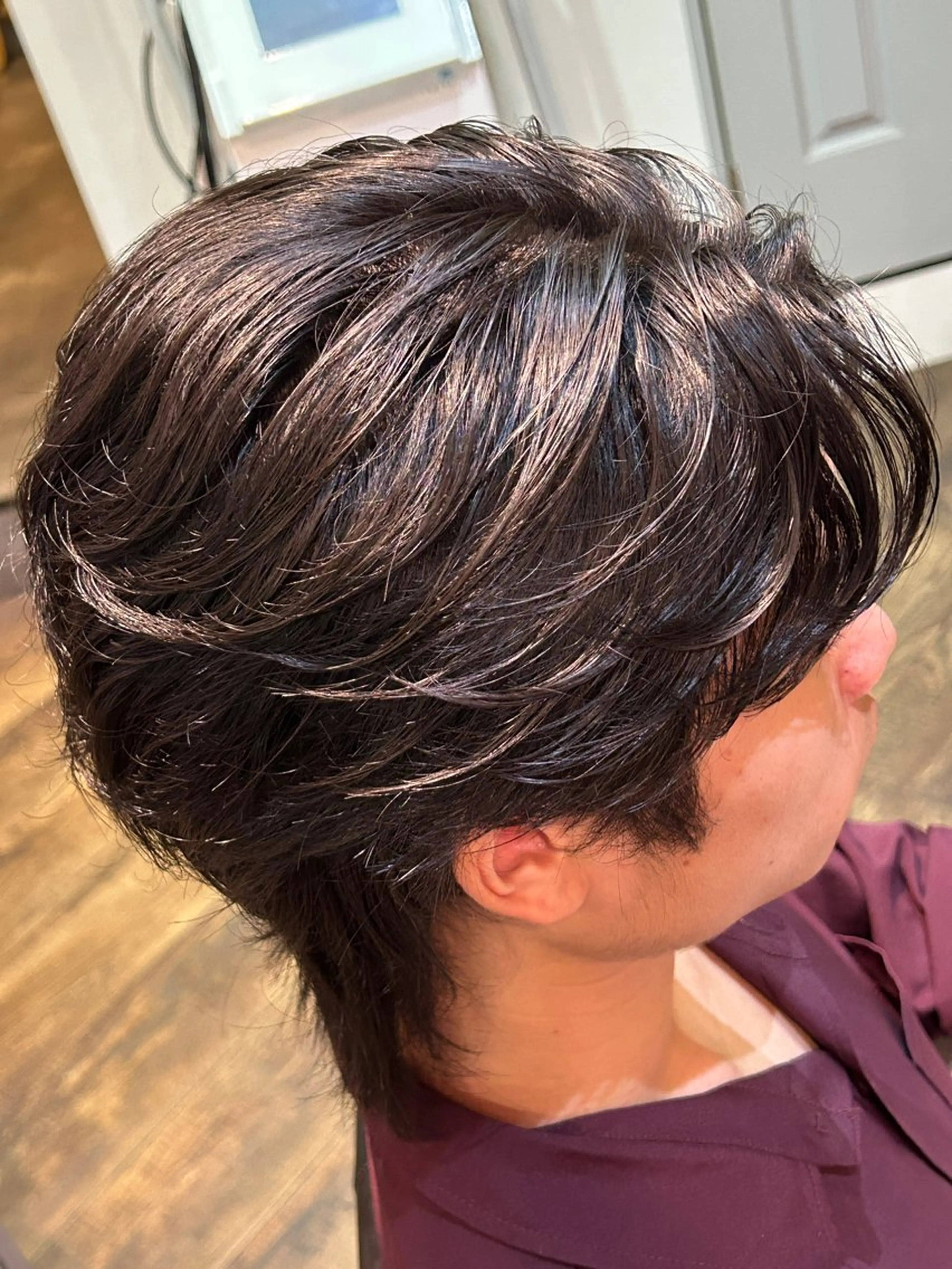 パーマ メンズ センターパート フェザーパーマ メンズパーマ カット パーマ 葛西最年少美容師✂️ 武内律樹のヘアスタイル