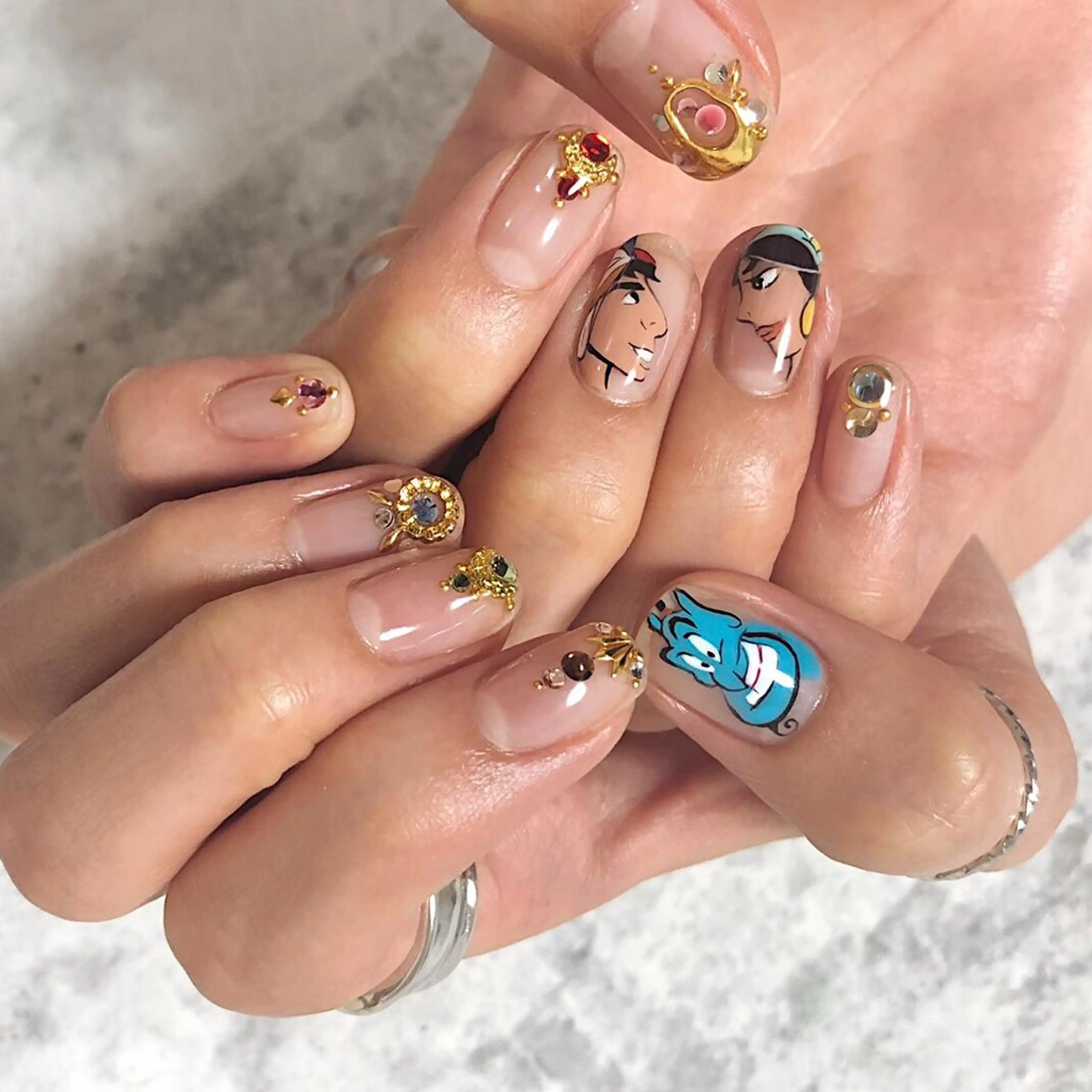 ネイル ハンドネイル 🌞💜 KAORI 🌴のネイルデザイン