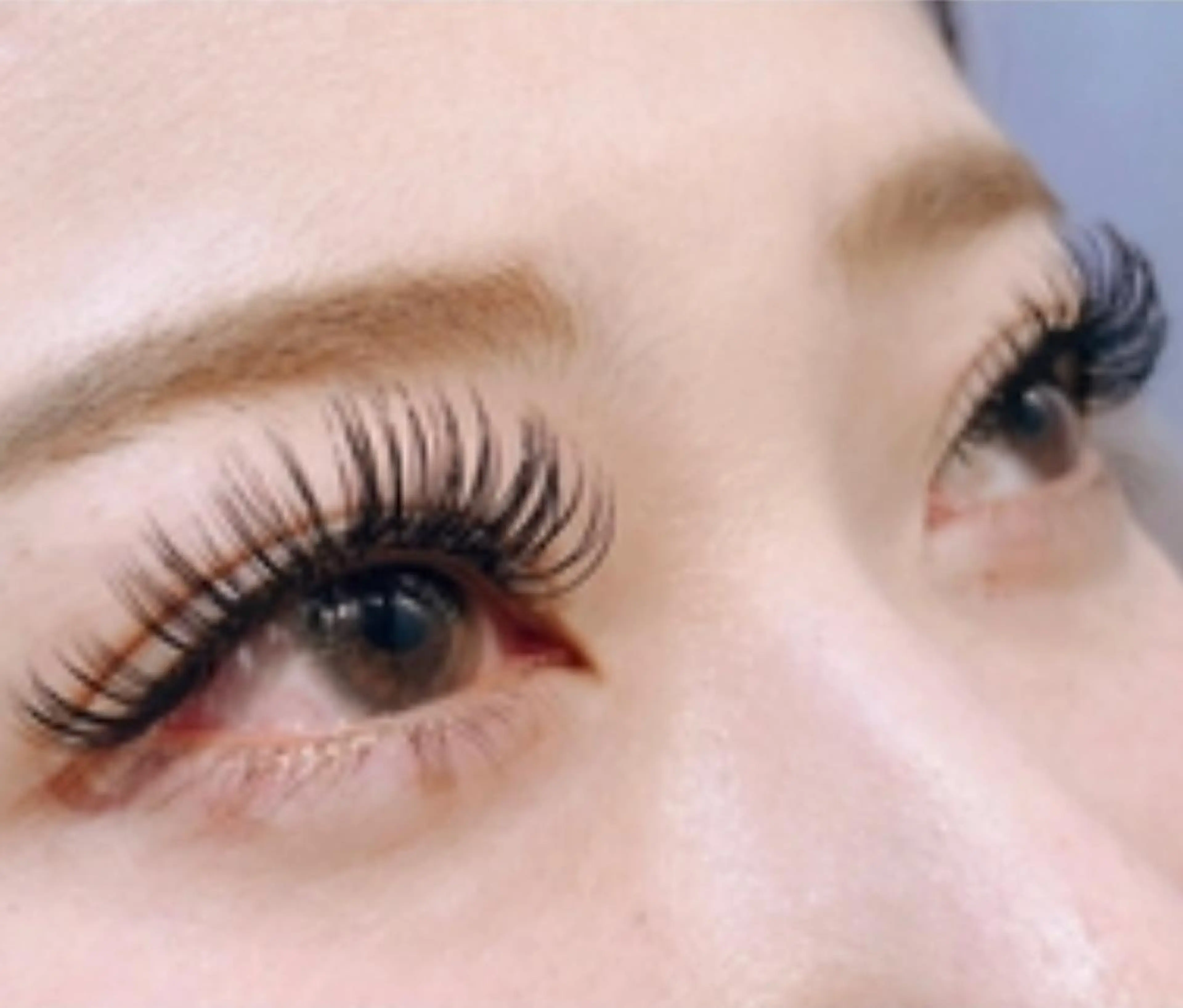 【🌈3Dフェザーボリュームラッシュ80束🌈】オフ別途500円の写真