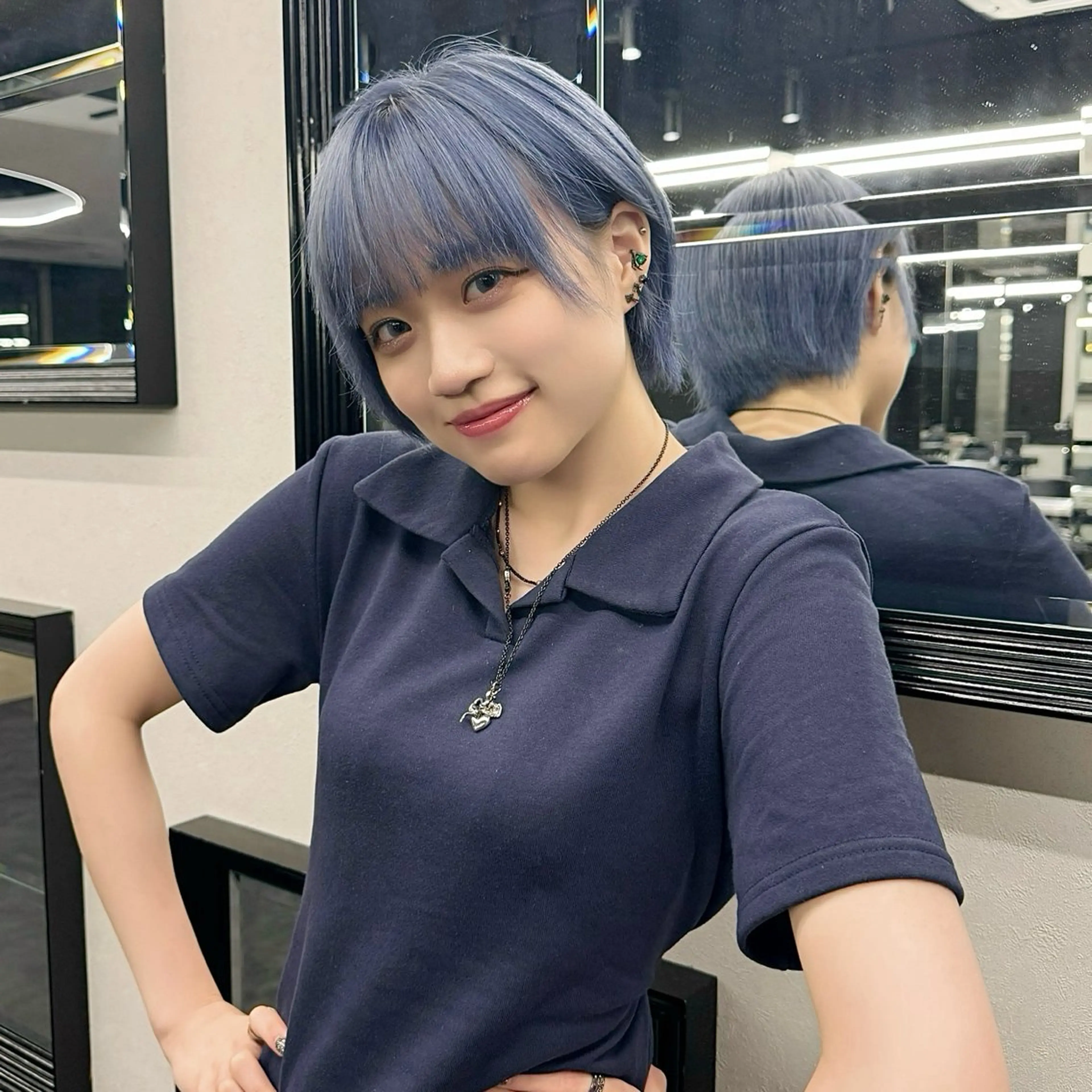 カラー ブリーチ ブルーカラー ヘアカラー 艶カラー🤍/ 韓国ヘア🎀めいのヘアスタイル