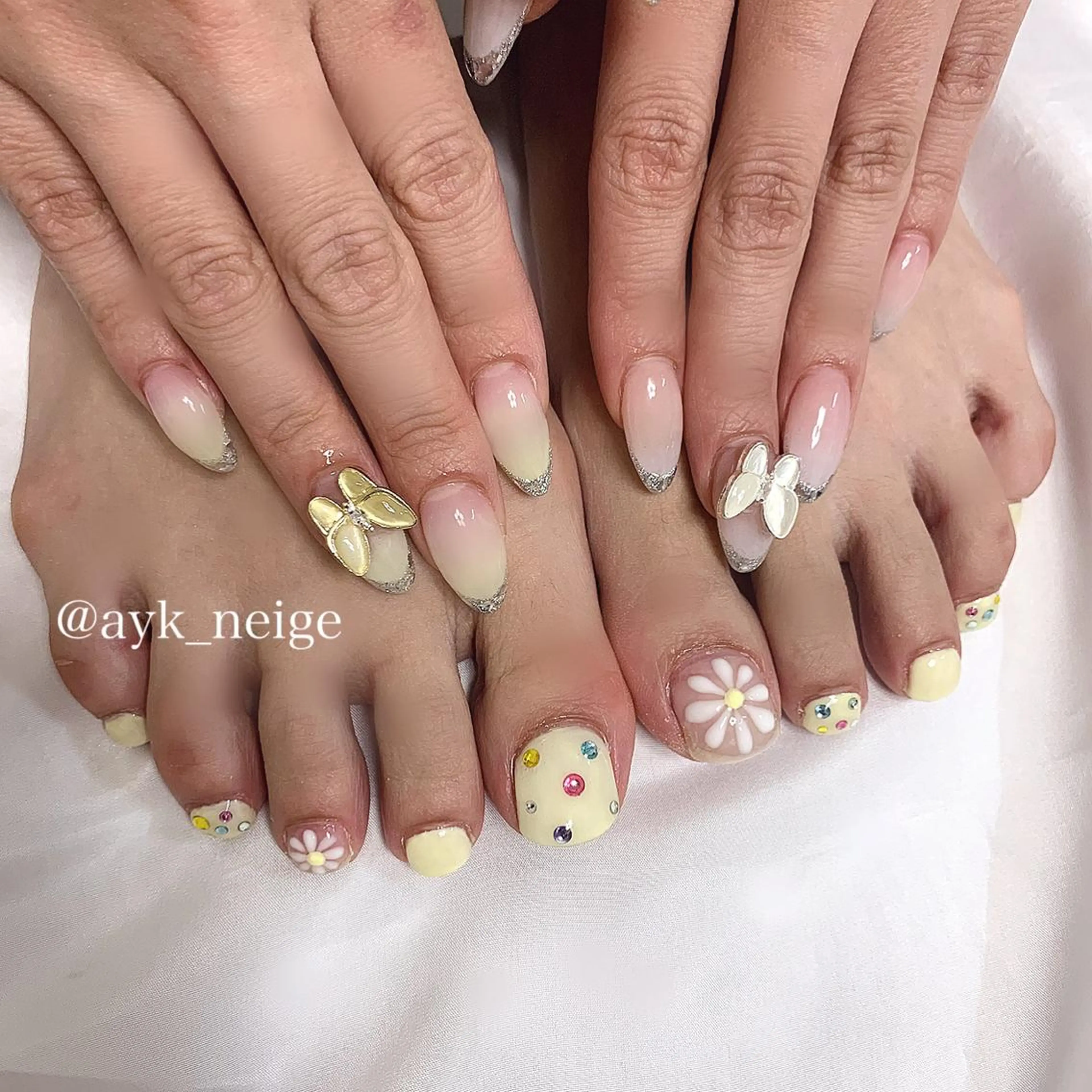 ネイル フットネイル 氷ネイル・うるうるネイル 韓国ネイル マグネットネイル 冬ネイル n'eige nail所属・大谷 綾香のネイルデザイン